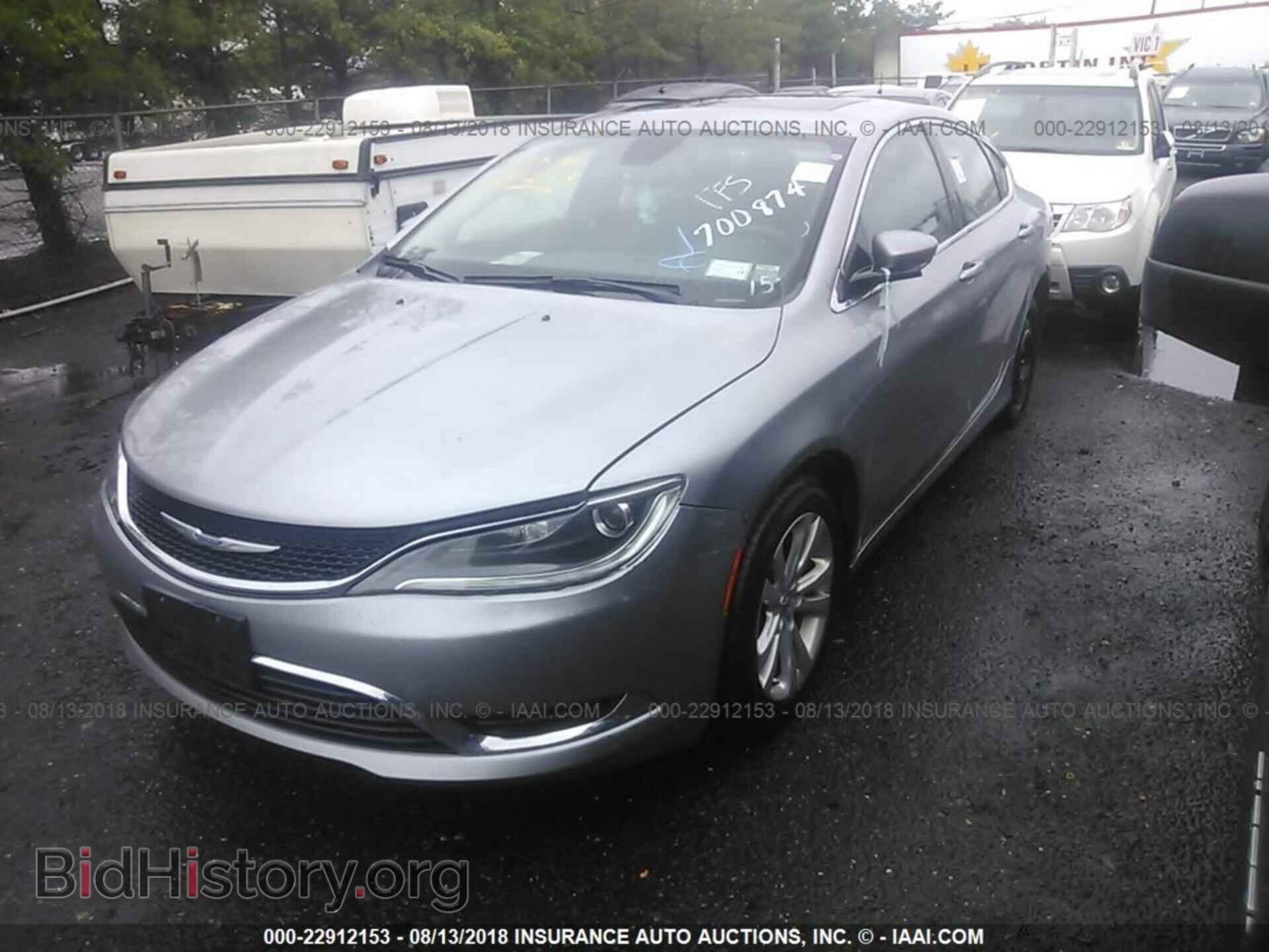 2015 Chrysler 200 - VIN: 1C3CCCAB1FN700874 - Фото 2