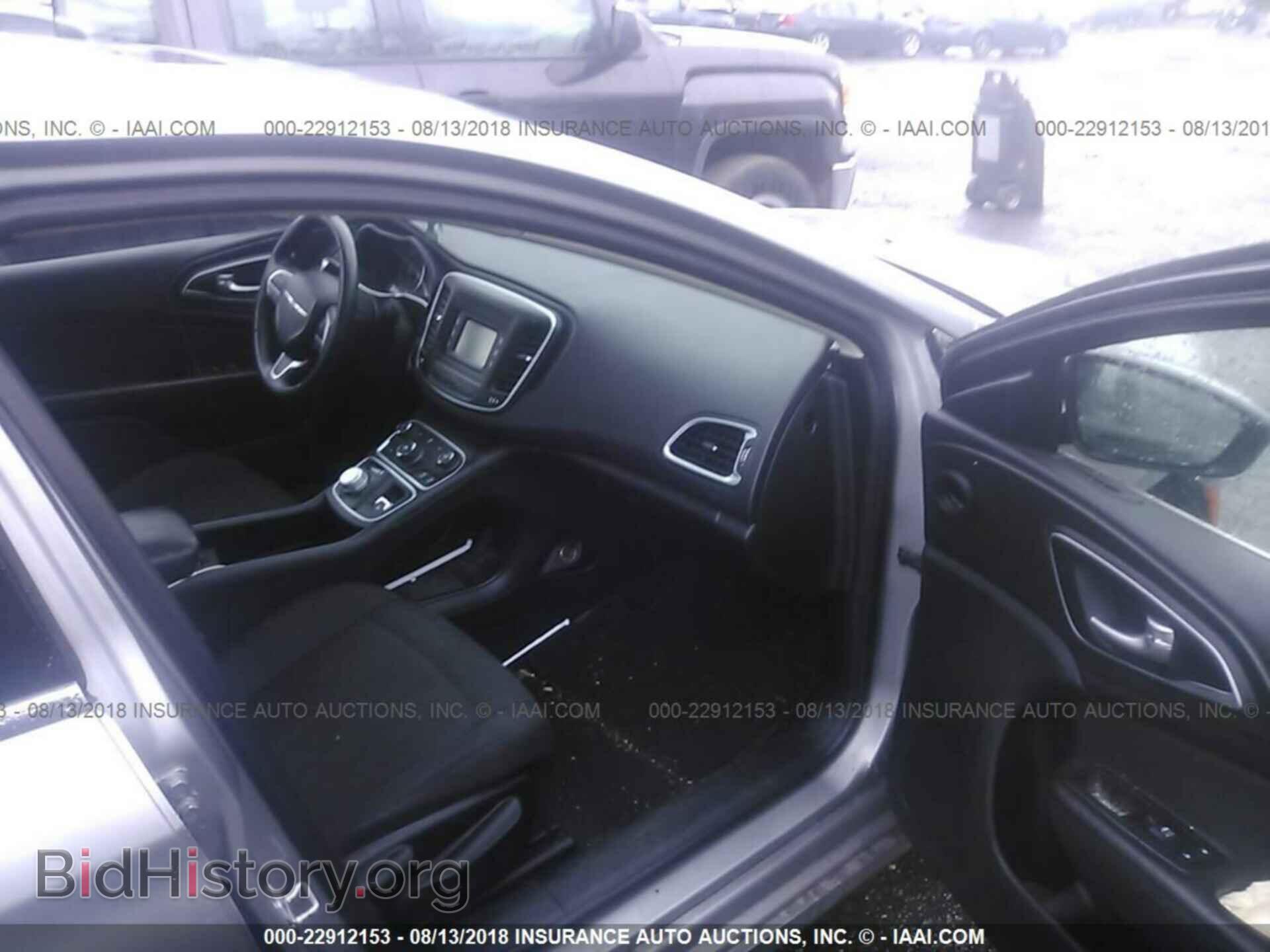 2015 Chrysler 200 - VIN: 1C3CCCAB1FN700874 - Фото 5
