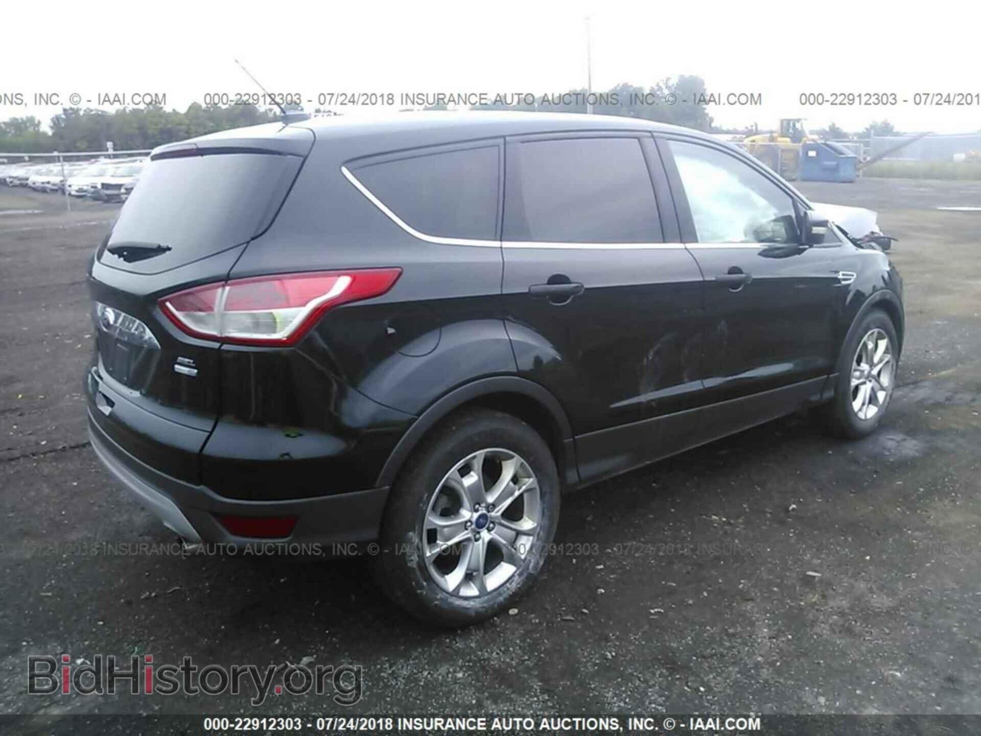 2013 Ford Escape - VIN: 1FMCU9H98DUD18600 - Photo 4