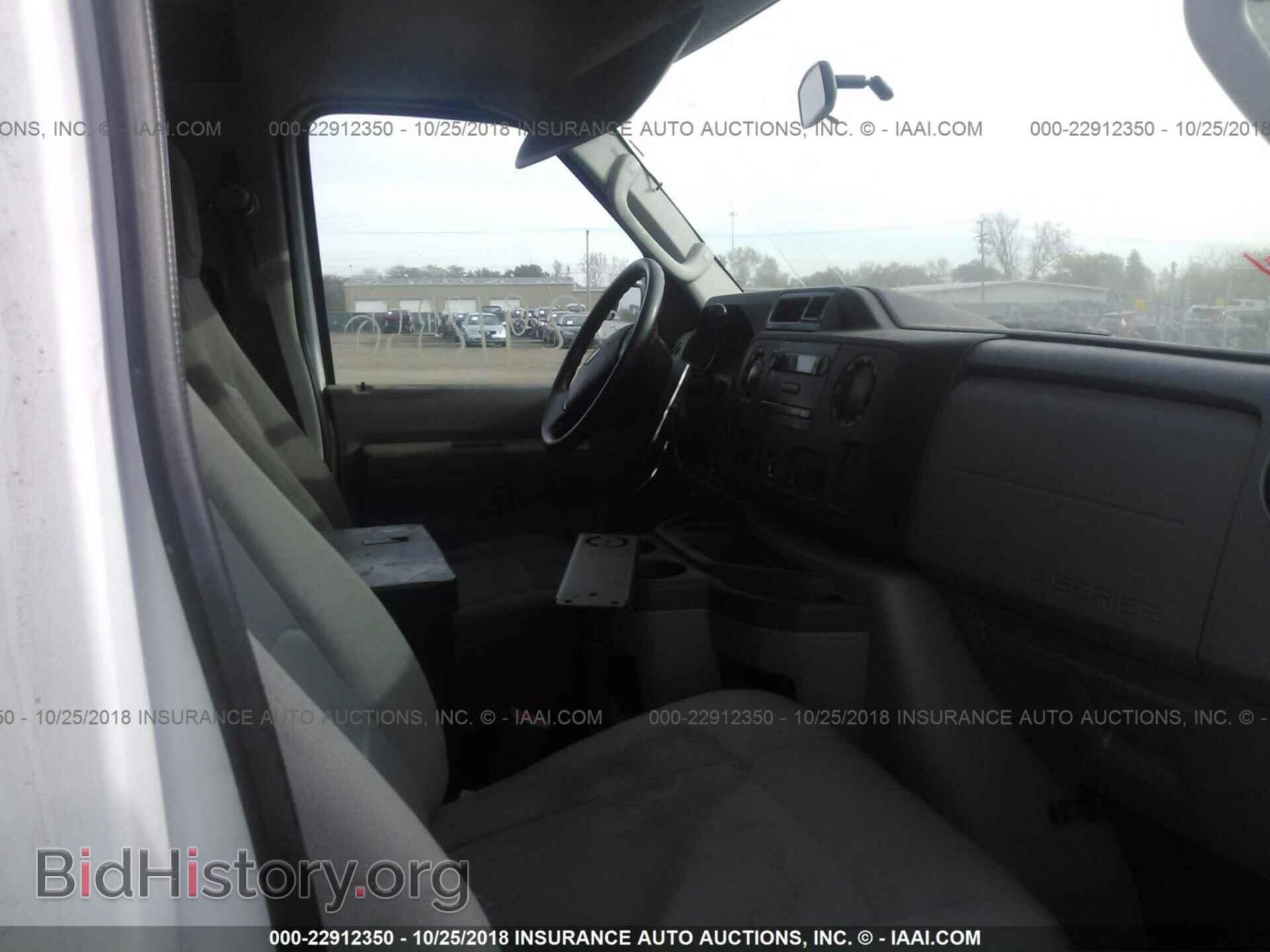 2011 Ford Econoline - VIN: 1FTNE1EWXBDB35542 - Фото 5