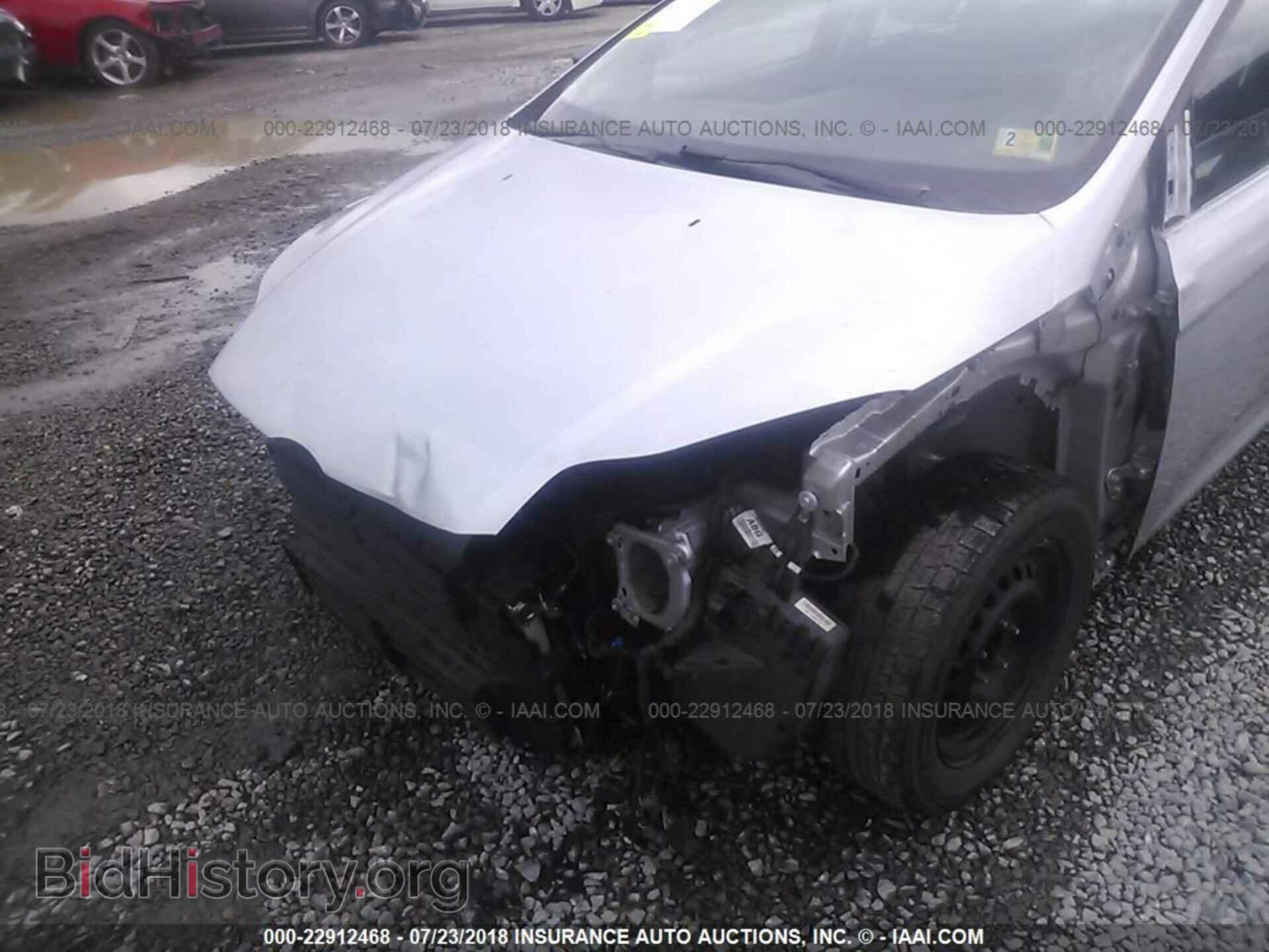 2013 Ford Focus - VIN: 1FADP3E2XDL370133 - Photo 6