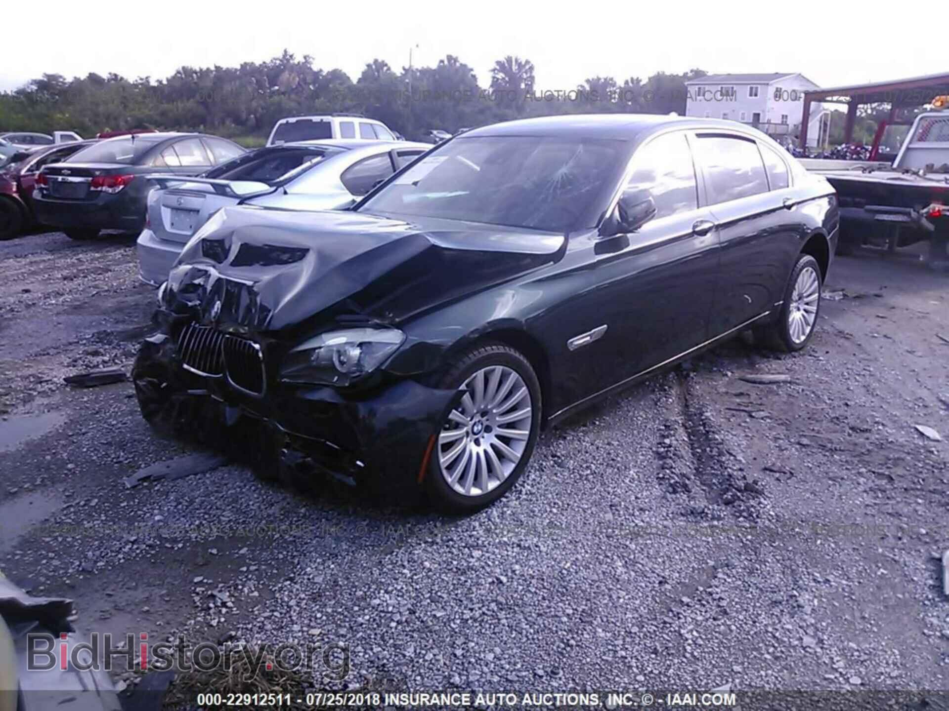 2012 Bmw 750 - VIN: WBAKB8C56CC964112 - Фото 2