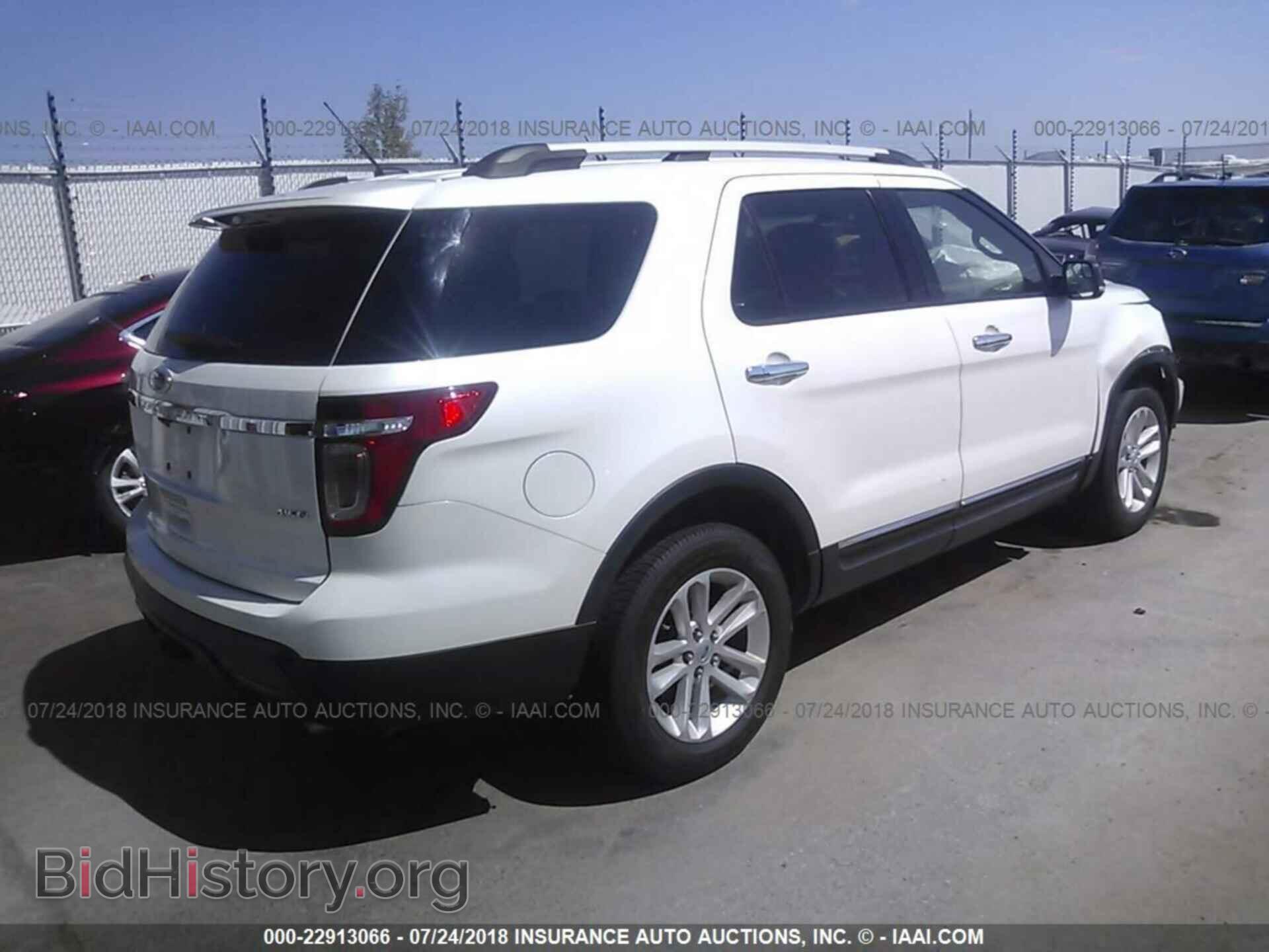 2012 Ford Explorer - VIN: 1FMHK8D84CGA83354 - Photo 4