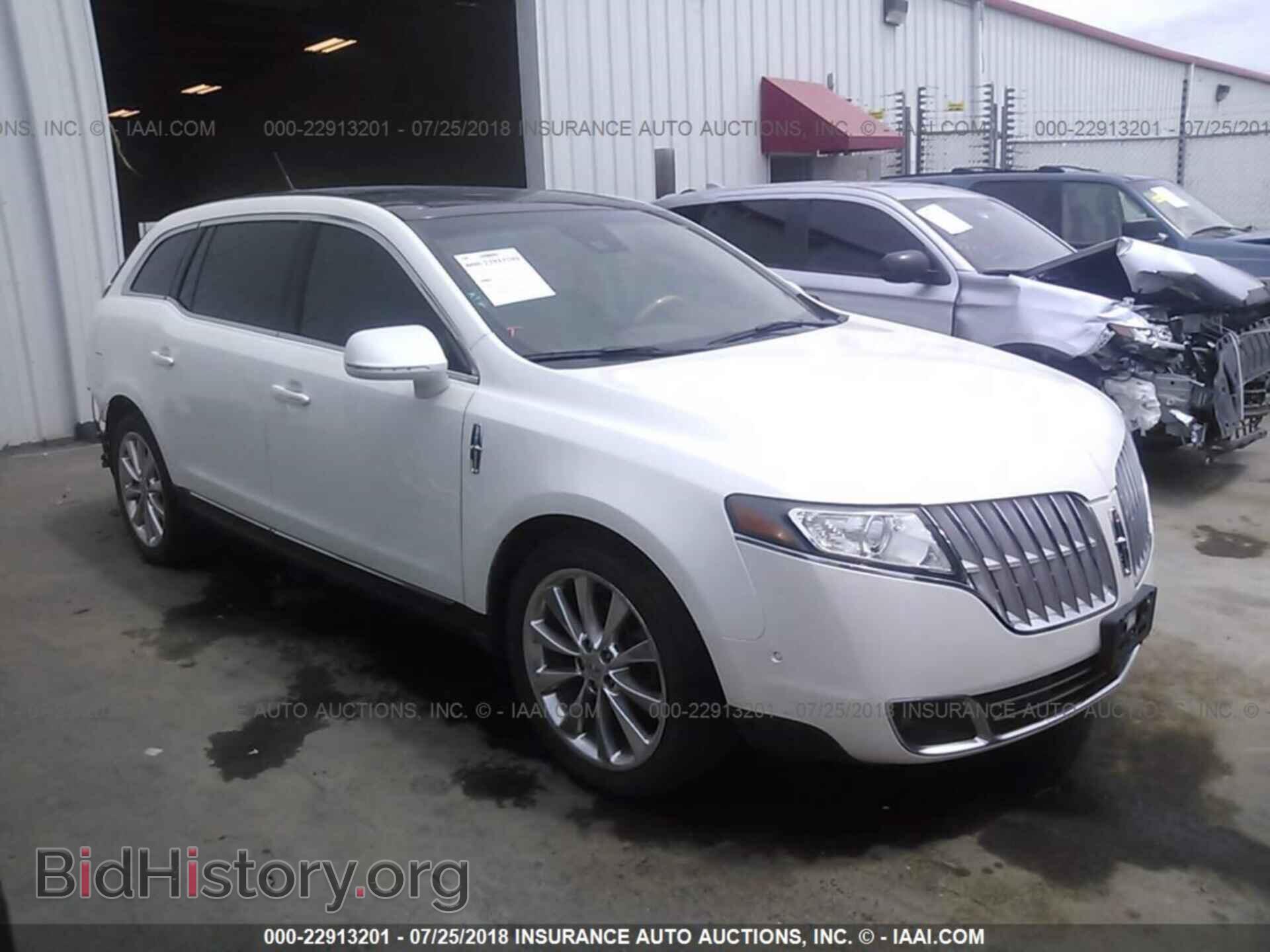 Photo 2LMHJ5AT9CBL52003 - Lincoln Mkt 2012