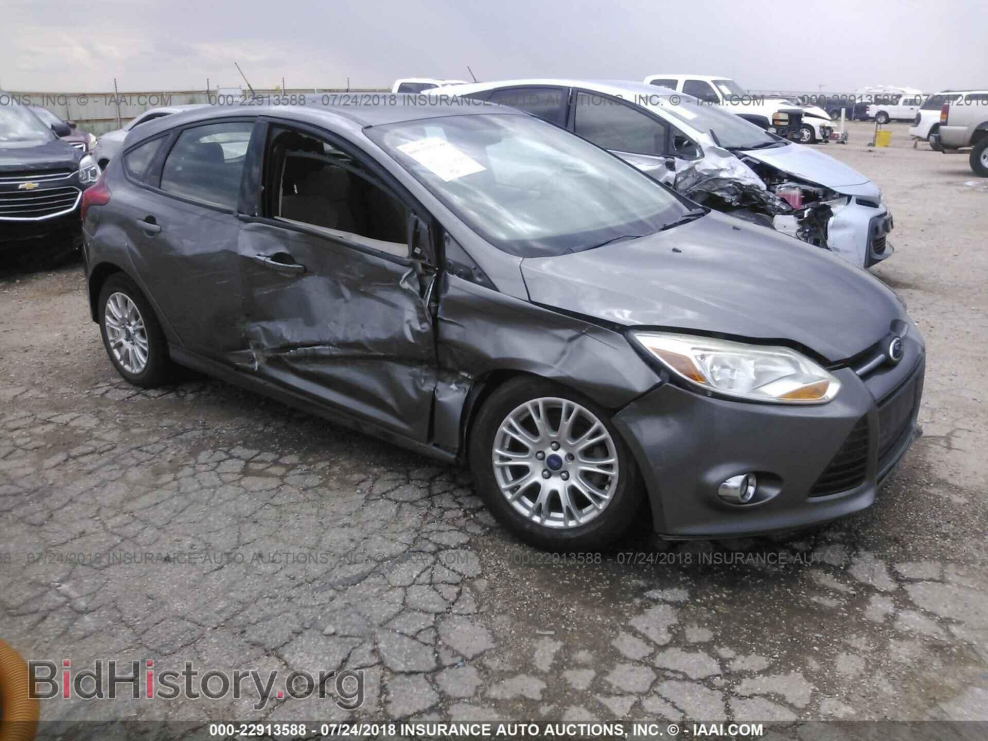 Photo 1FAHP3K22CL368252 - Ford Focus 2012