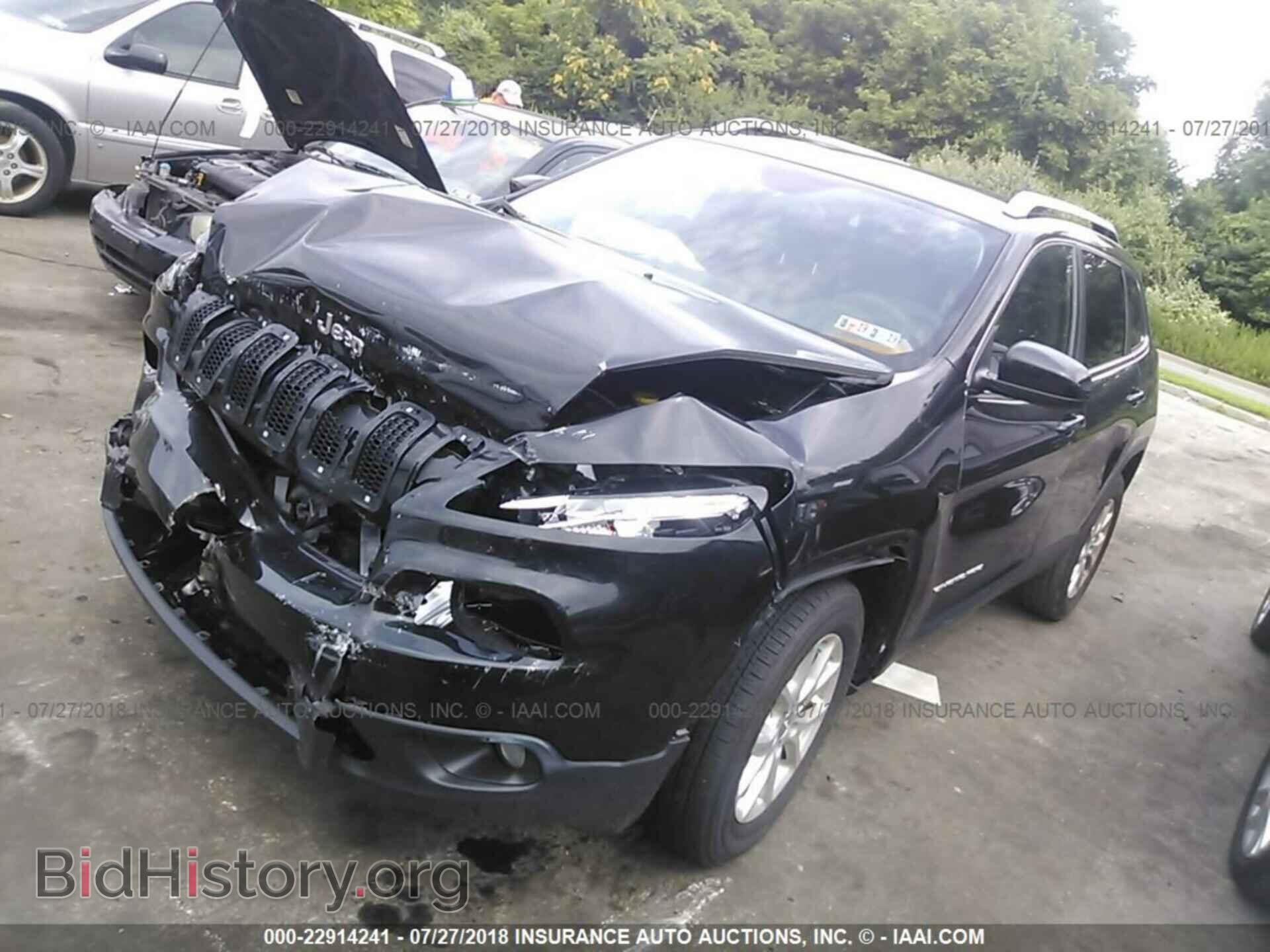 2015 Jeep Cherokee - VIN: 1C4PJMCS1FW653765 - Photo 2