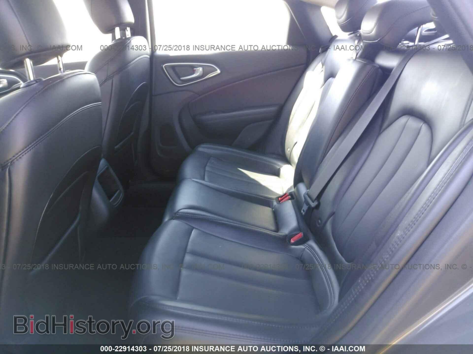 2017 Chrysler 200 - VIN: 1C3CCCAB2HN503375 - Фото 8