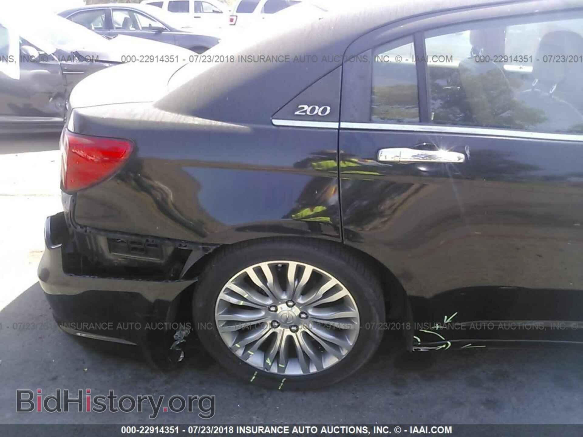 2012 Chrysler 200 - VIN: 1C3CCBCB8CN261689 - Photo 6