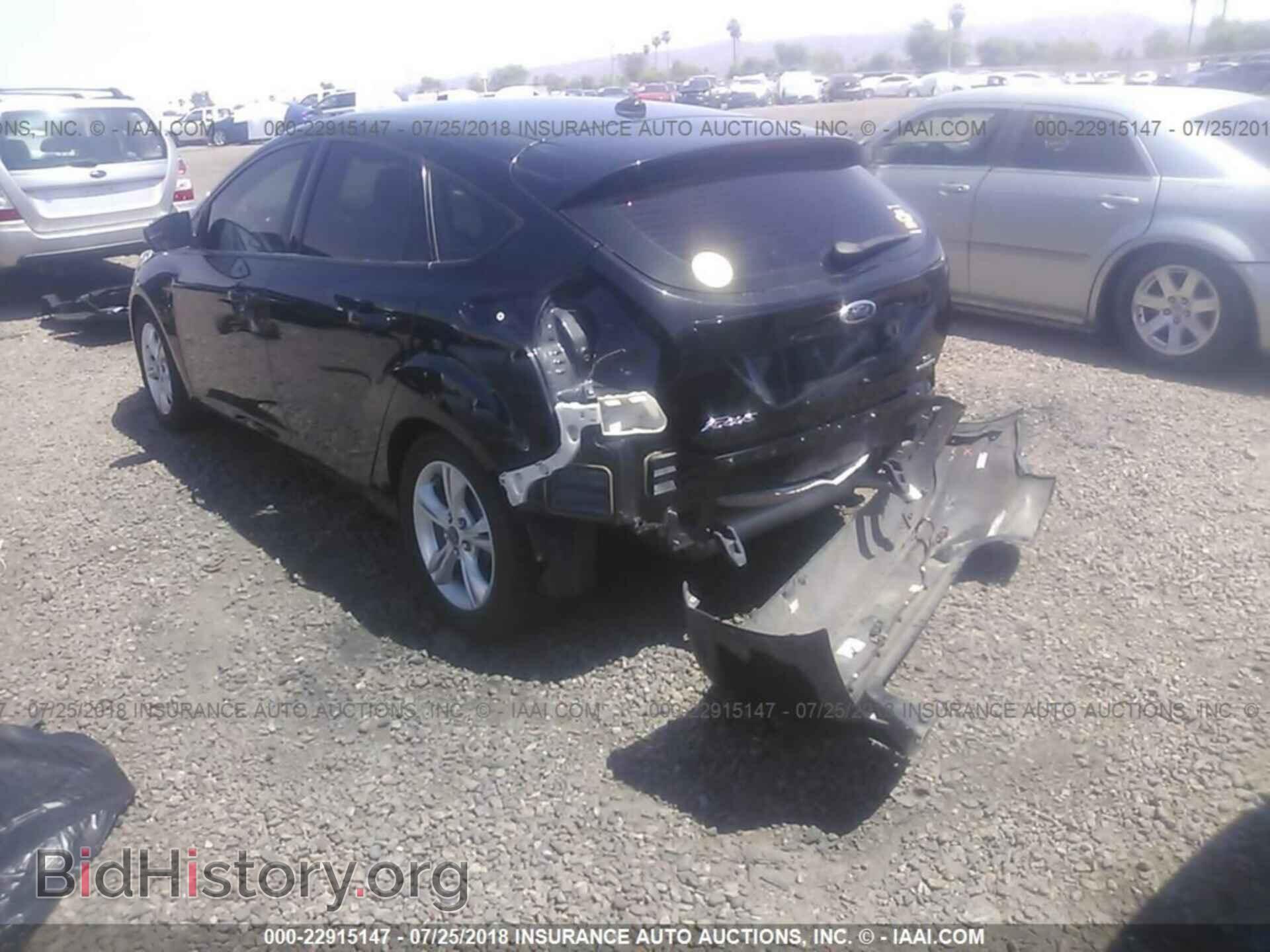 2014 Ford Focus - VIN: 1FADP3K20EL391479 - Photo 3