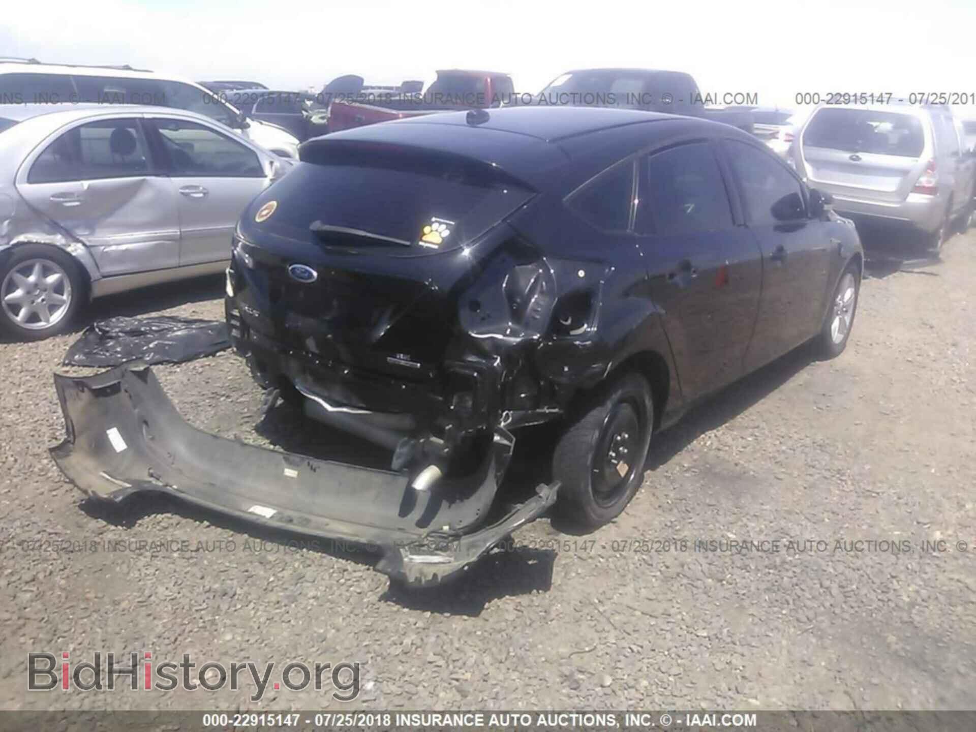 2014 Ford Focus - VIN: 1FADP3K20EL391479 - Photo 4