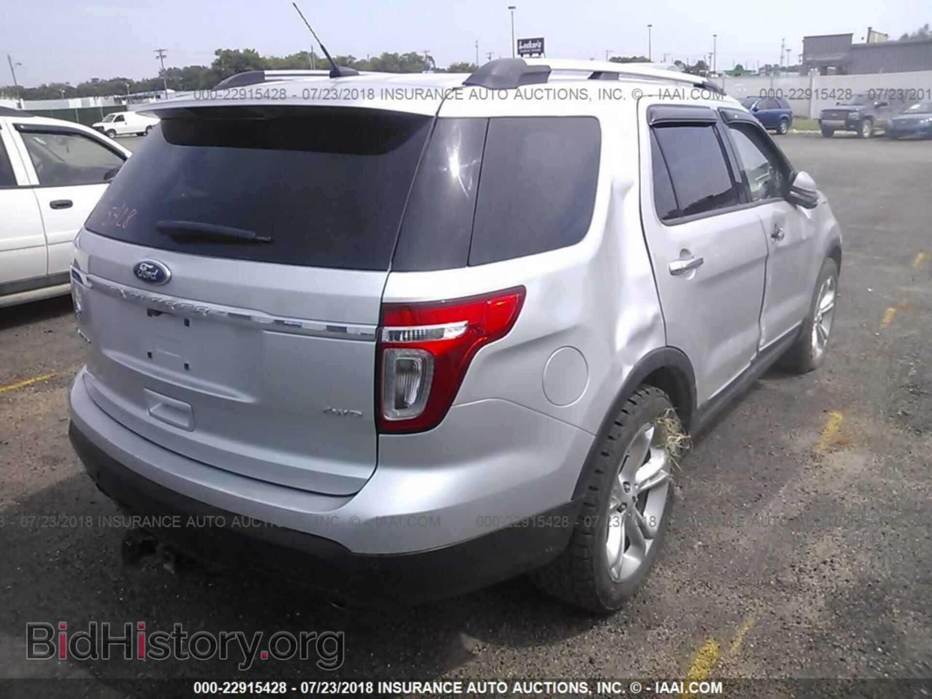 2012 Ford Explorer - VIN: 1FMHK8F89CGA52260 - Фото 4