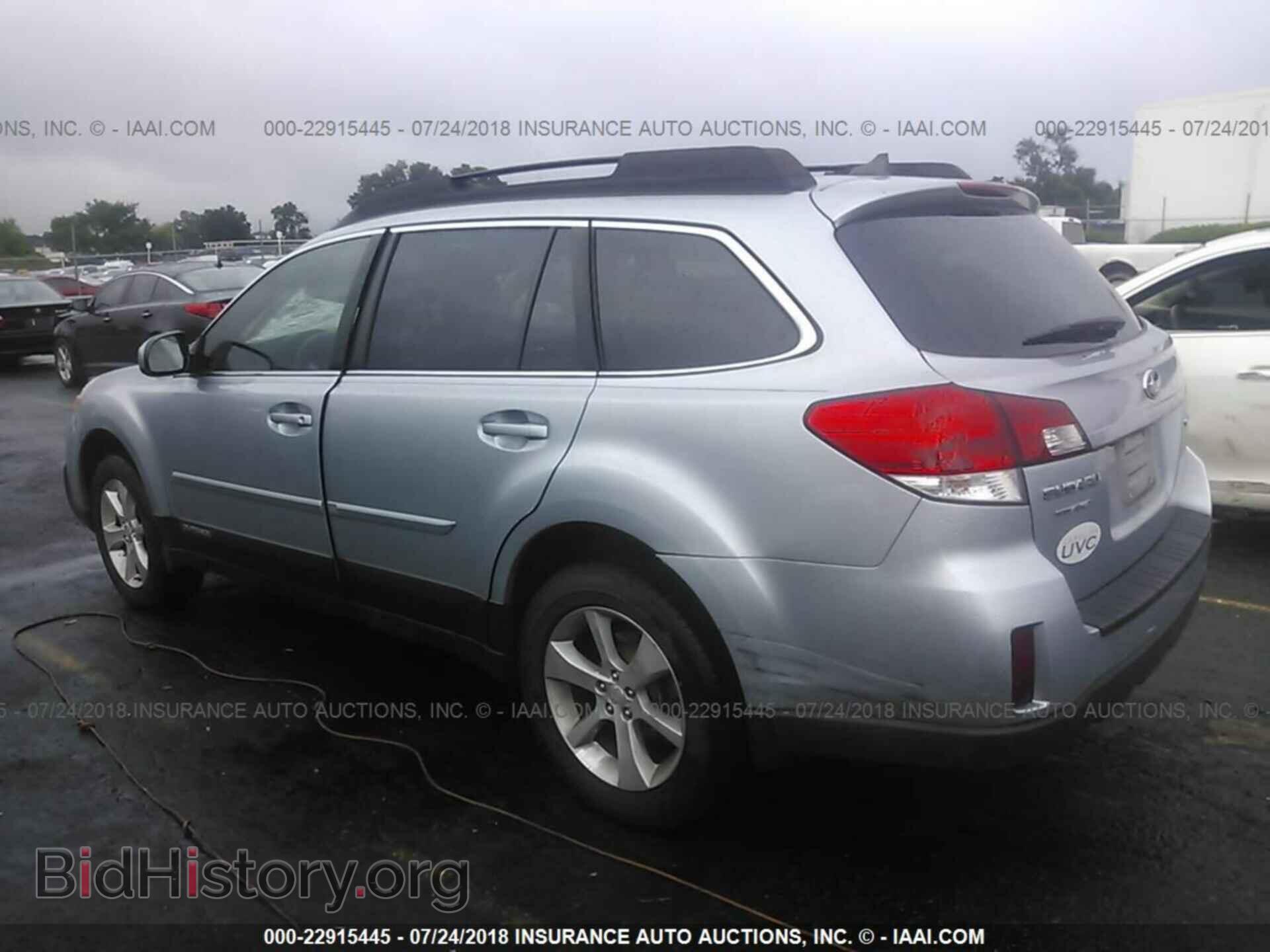 2013 Subaru Outback - VIN: 4S4BRBKC2D3206082 - Photo 3