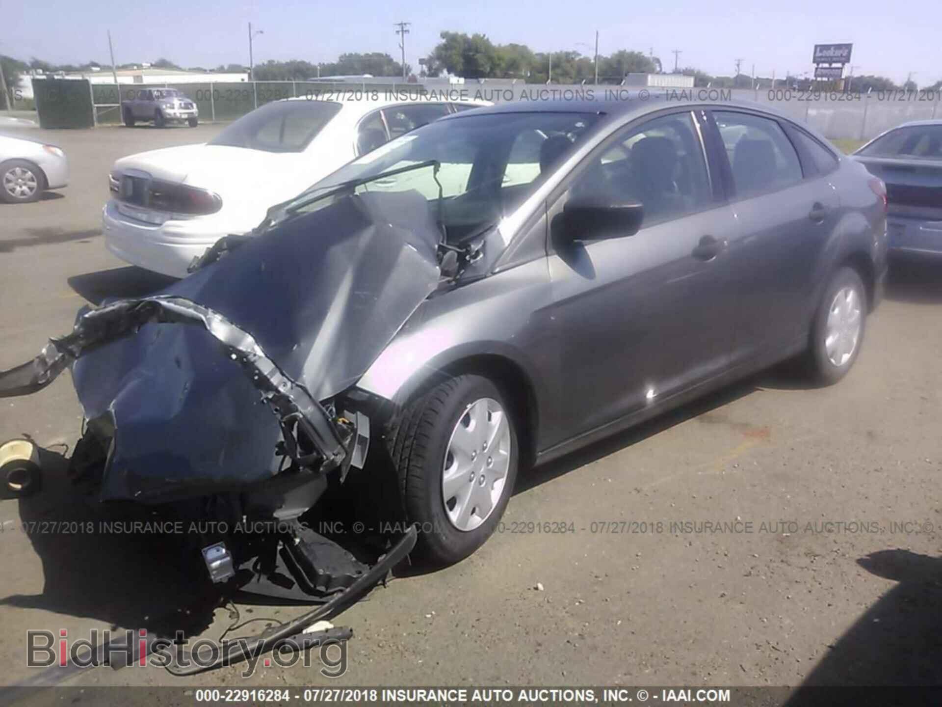 2012 Ford Focus - VIN: 1FAHP3E26CL450934 - Фото 2