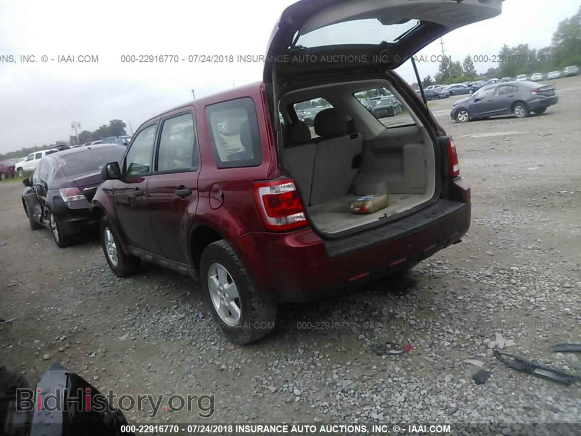 2012 Ford Escape - VIN: 1FMCU0C75CKC15467 - Фото 3