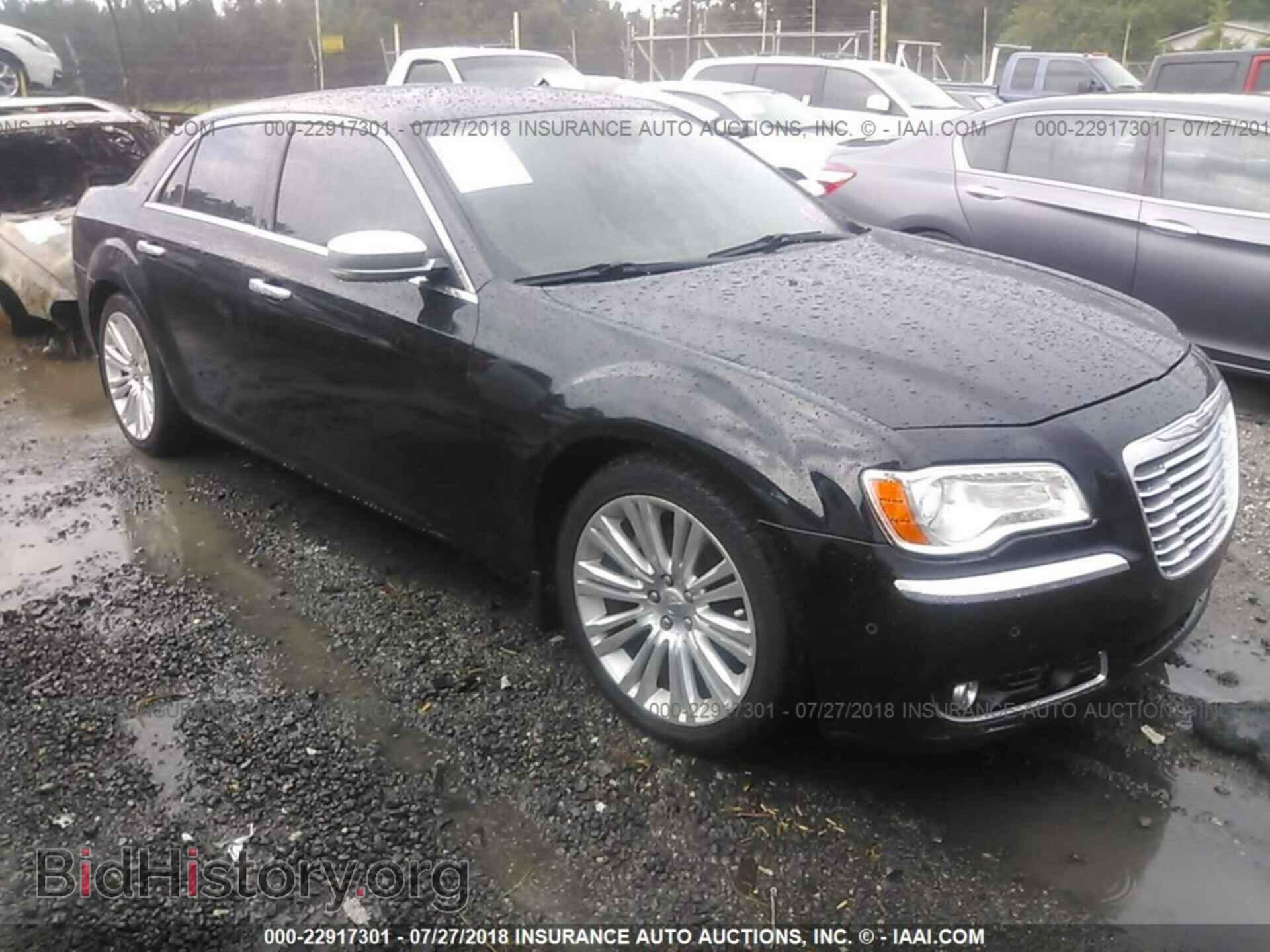 Фотография 2C3CCAPT5CH253944 - Chrysler 300c 2012