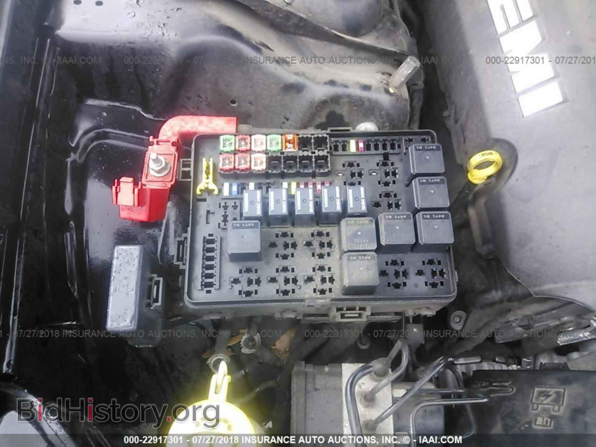 2012 Chrysler 300c - VIN: 2C3CCAPT5CH253944 - Фото 6