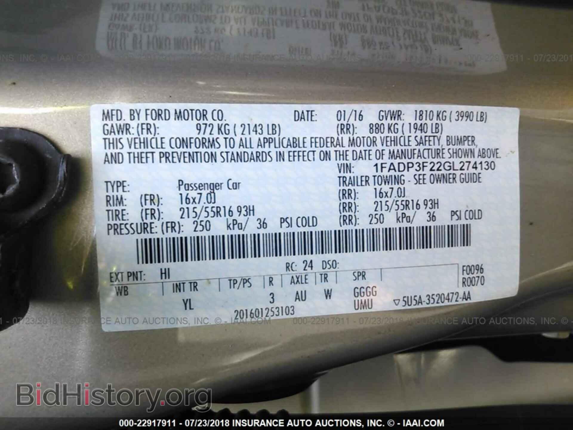 2016 Ford Focus - VIN: 1FADP3F22GL274130 - Photo 9