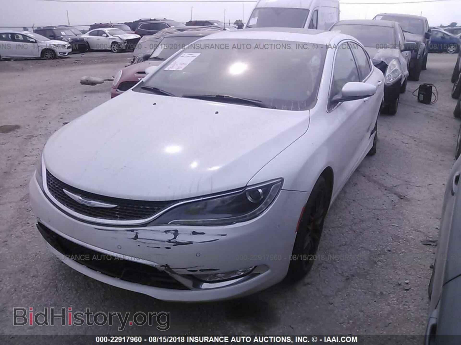 2015 Chrysler 200 - VIN: 1C3CCCEG9FN678662 - Фото 2
