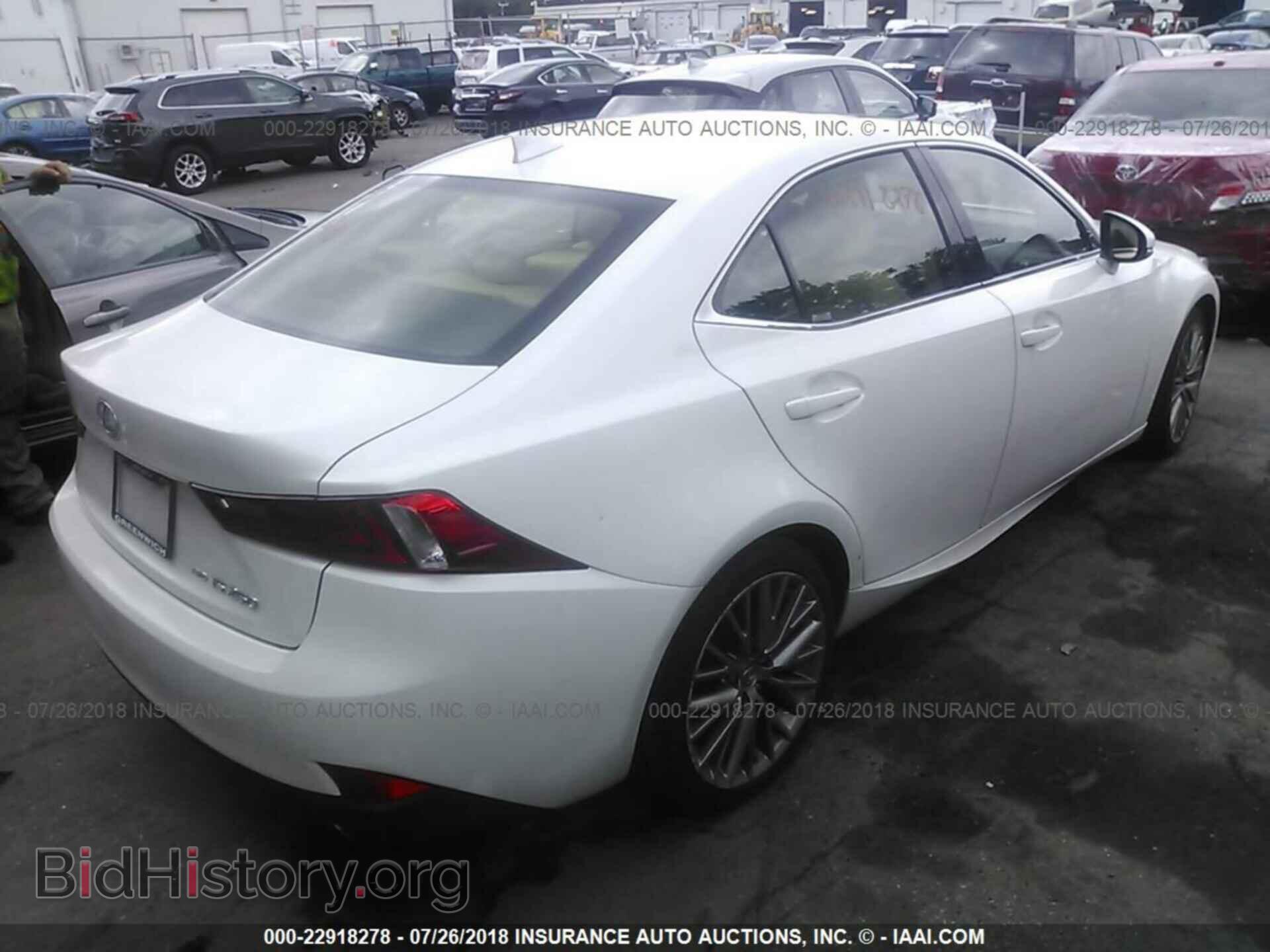 2014 Lexus Is - VIN: JTHCF1D27E5013835 - Photo 4