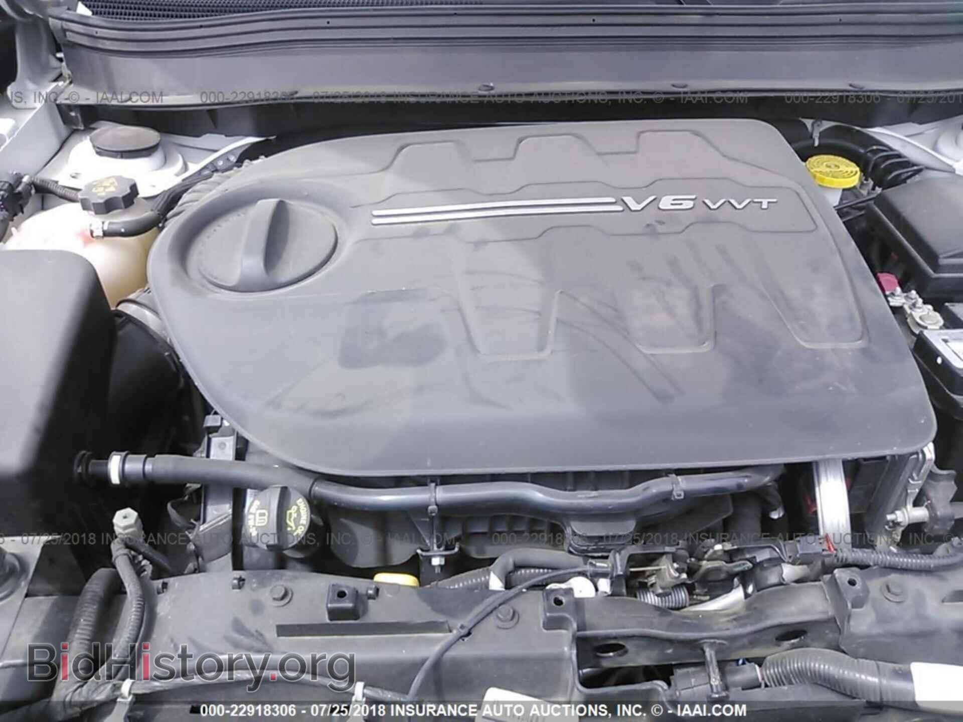 2017 Jeep Cherokee - VIN: 1C4PJMBS8HW501597 - Photo 10