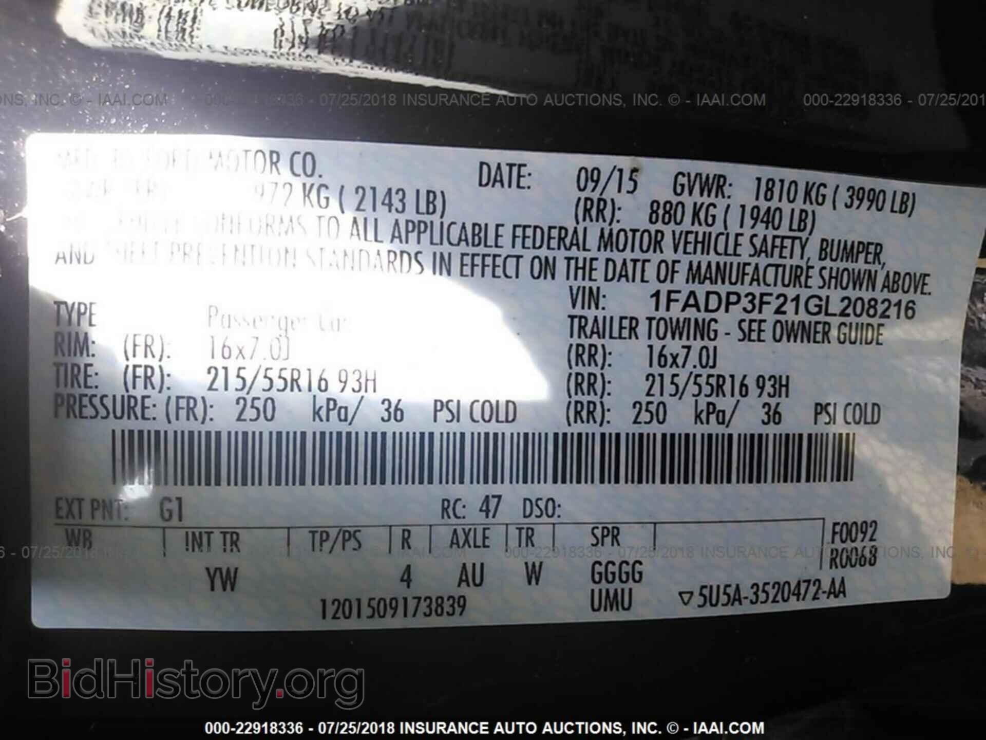 2016 Ford Focus - VIN: 1FADP3F21GL208216 - Photo 9