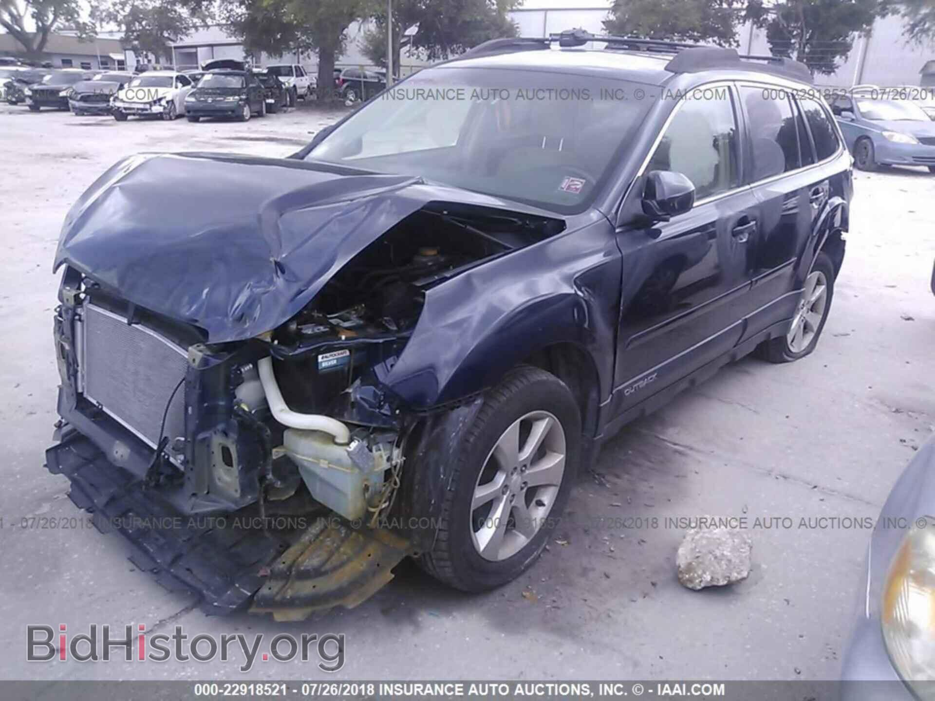 2014 Subaru Outback - VIN: 4S4BRBLC5E3284551 - Фото 2