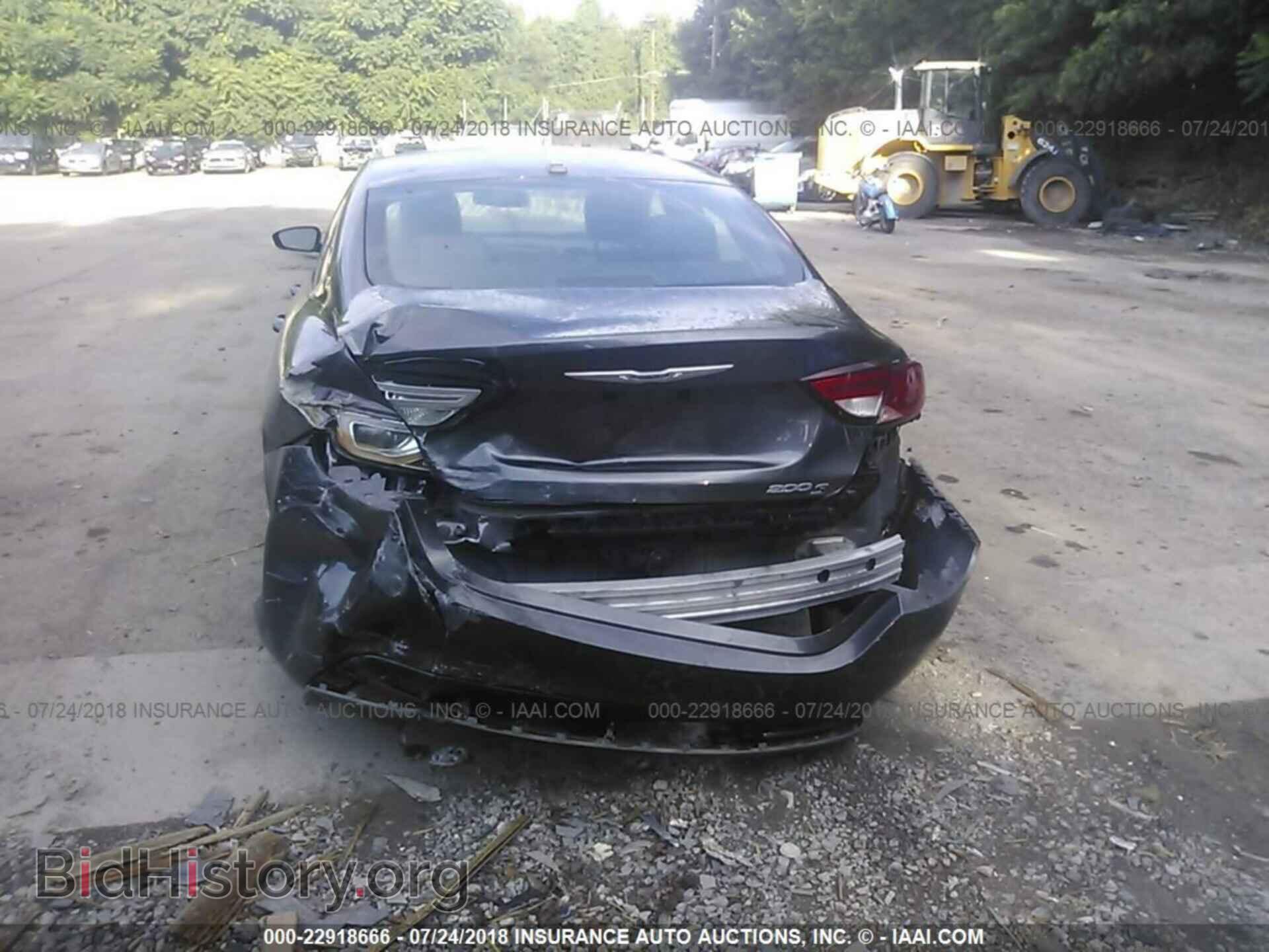 2015 Chrysler 200 - VIN: 1C3CCCBB3FN681601 - Photo 6