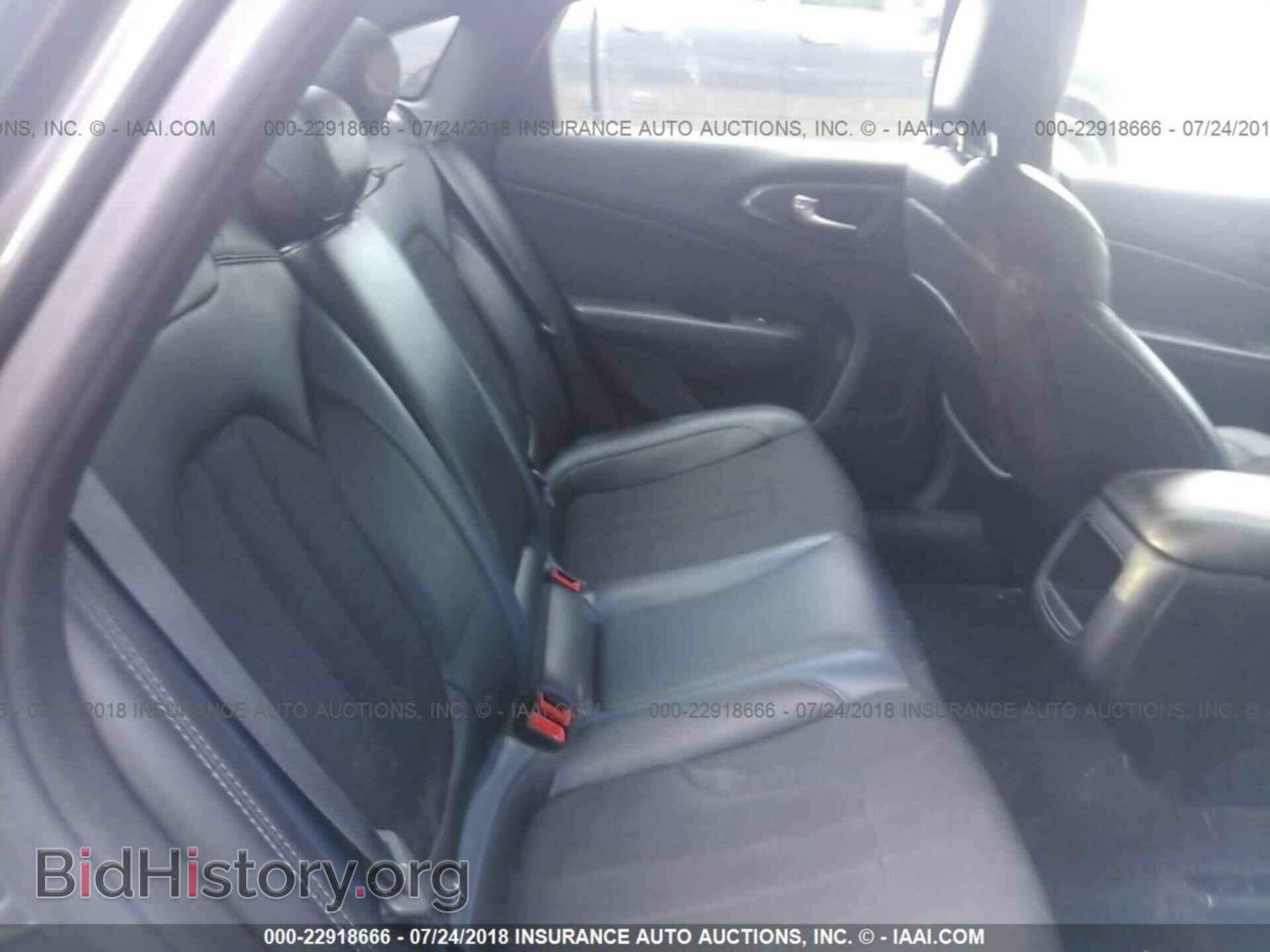 2015 Chrysler 200 - VIN: 1C3CCCBB3FN681601 - Photo 8