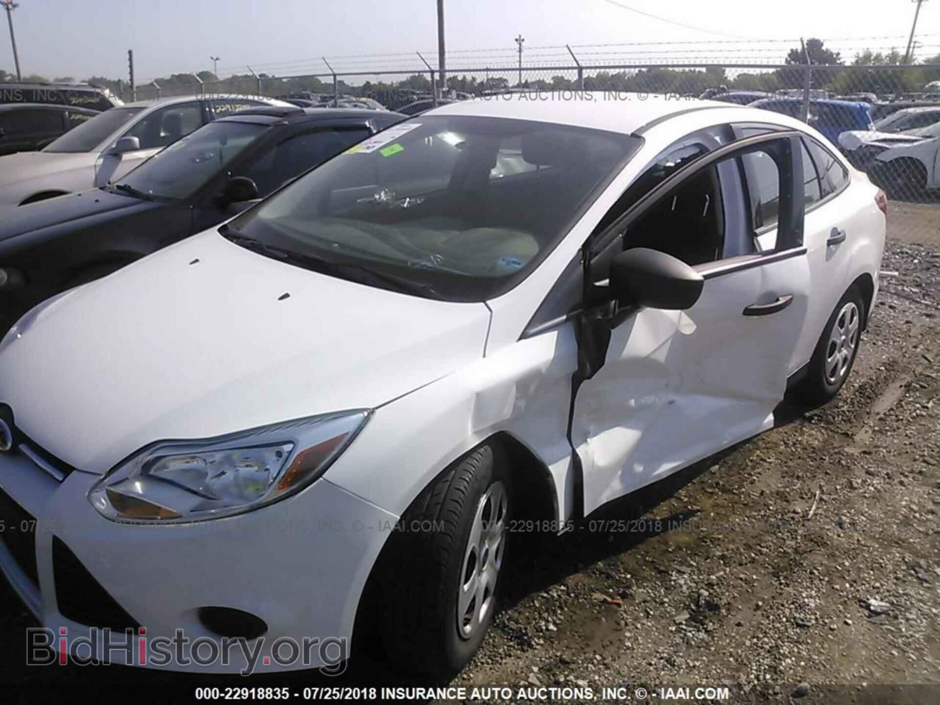 2013 Ford Focus - VIN: 1FADP3E24DL320716 - Photo 6