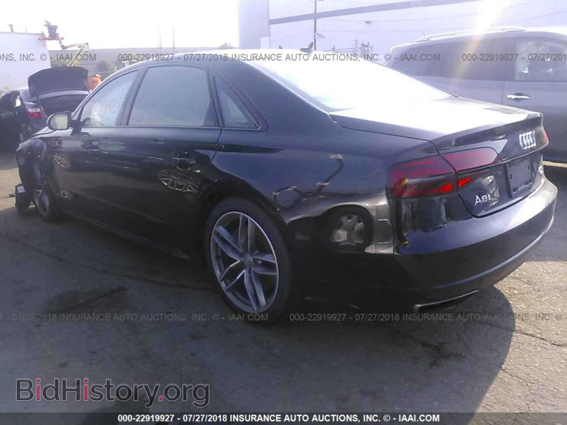 2017 Audi A8 - VIN: WAU43AFDXHN016002 - Фото 3