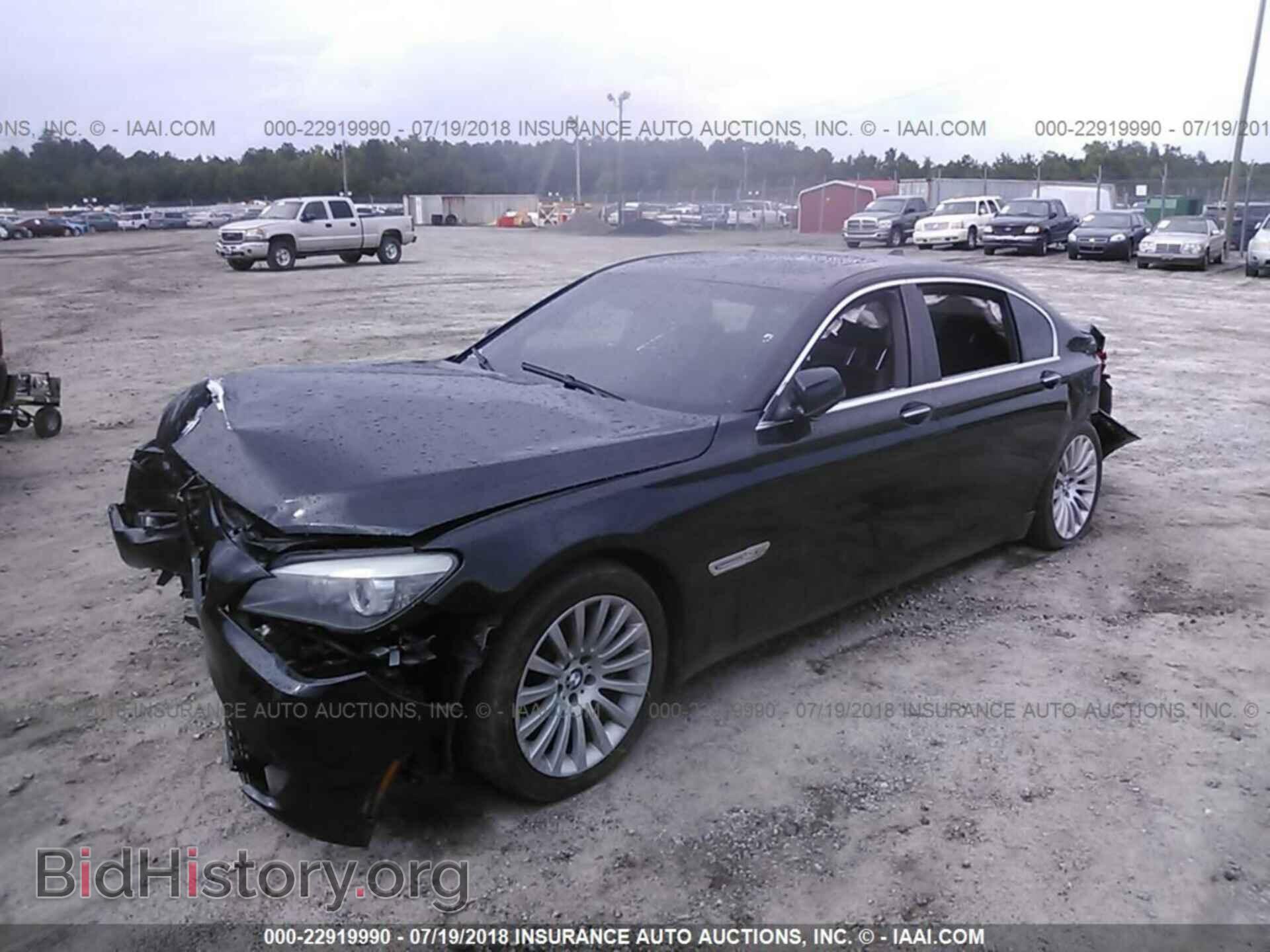 2011 Bmw 750 - VIN: WBAKC8C54BC432966 - Фото 2