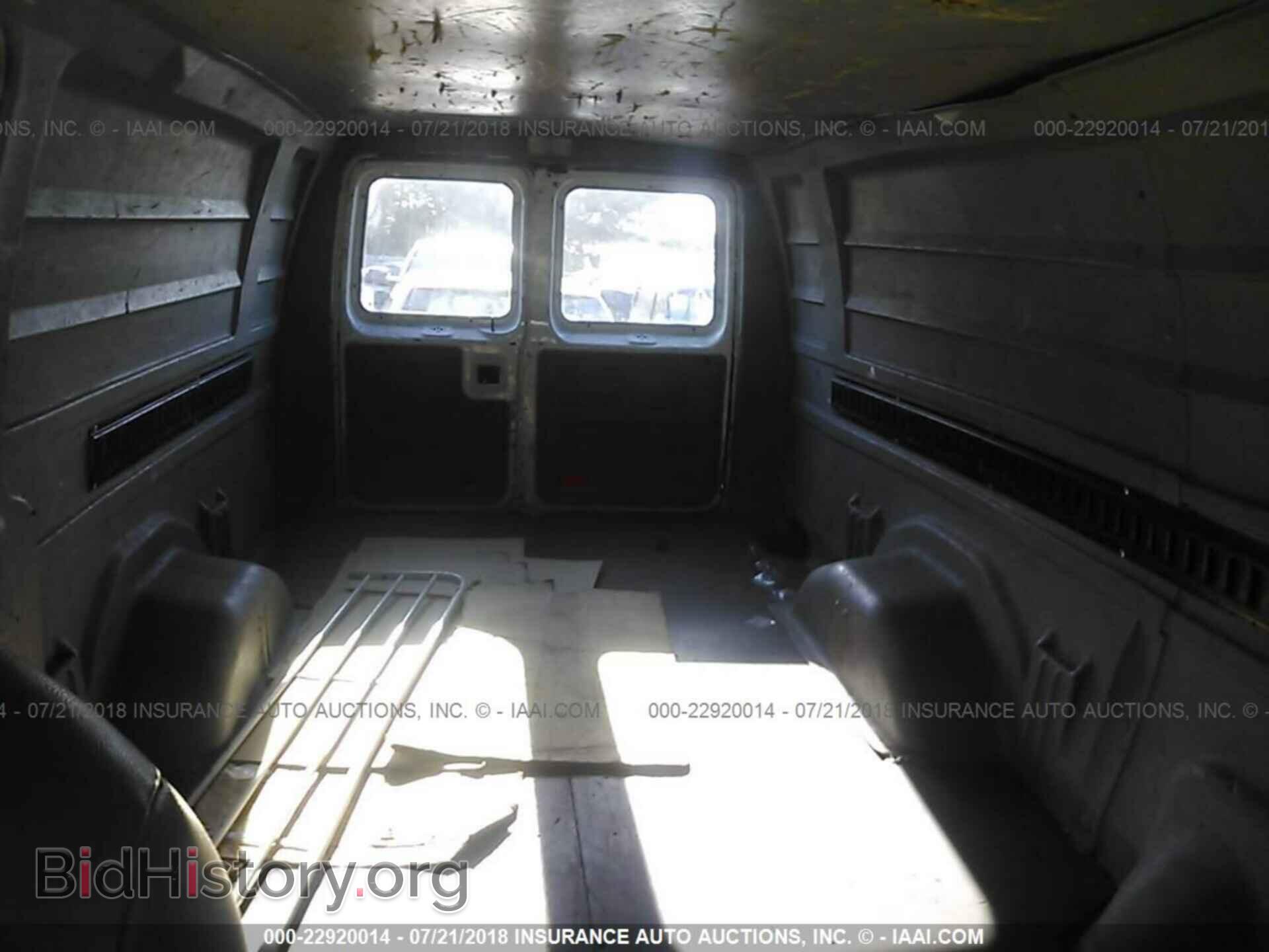 2011 Ford Econoline - VIN: 1FTSS3EL7BDA24041 - Photo 8