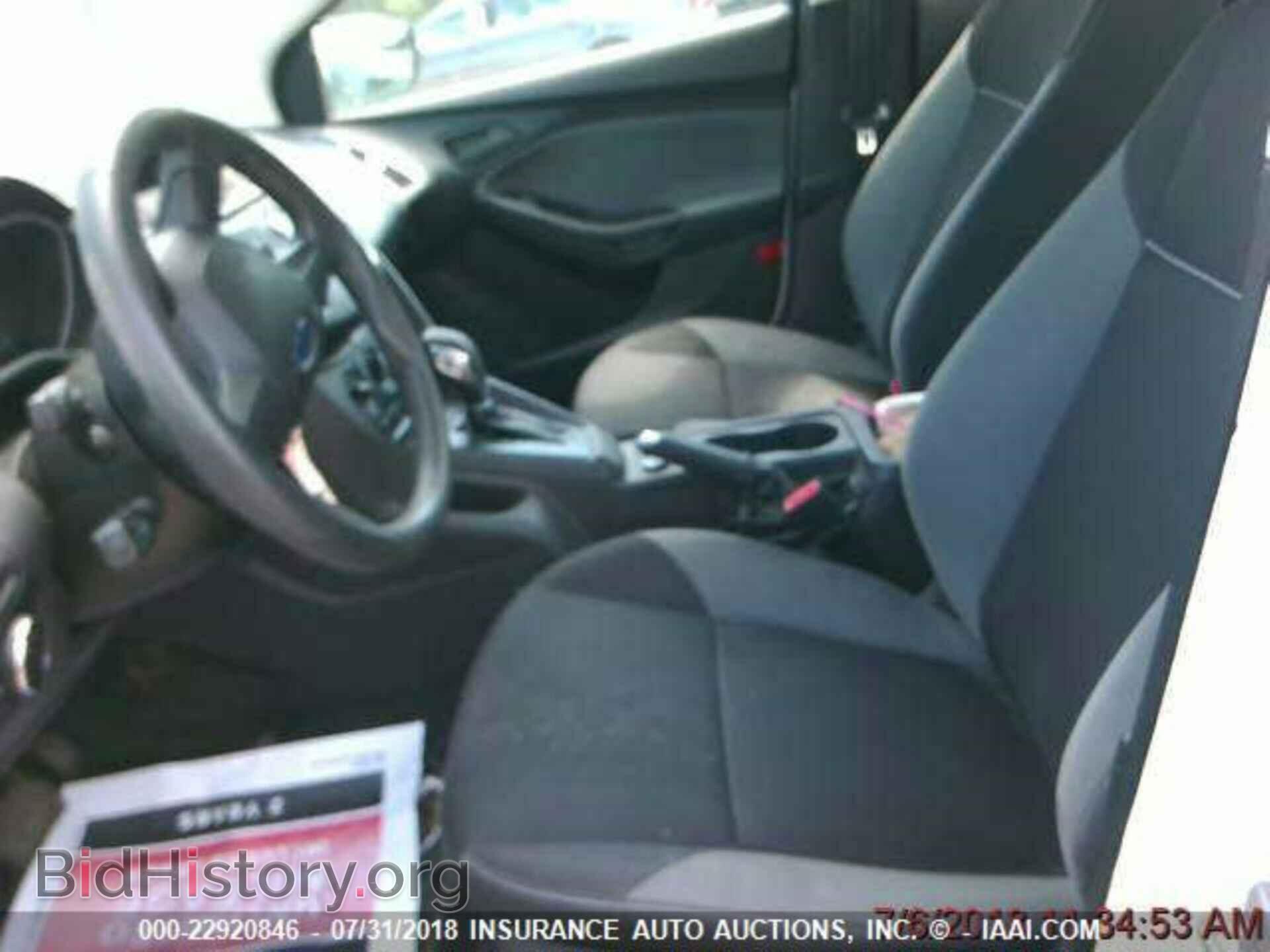 2014 Ford Focus - VIN: 1FADP3E21EL351309 - Photo 7