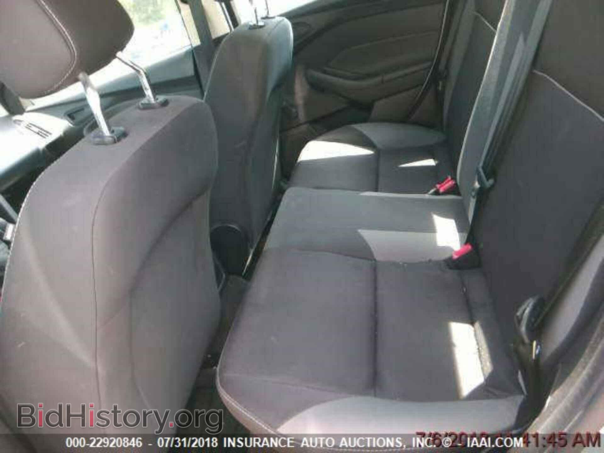2014 Ford Focus - VIN: 1FADP3E21EL351309 - Photo 8