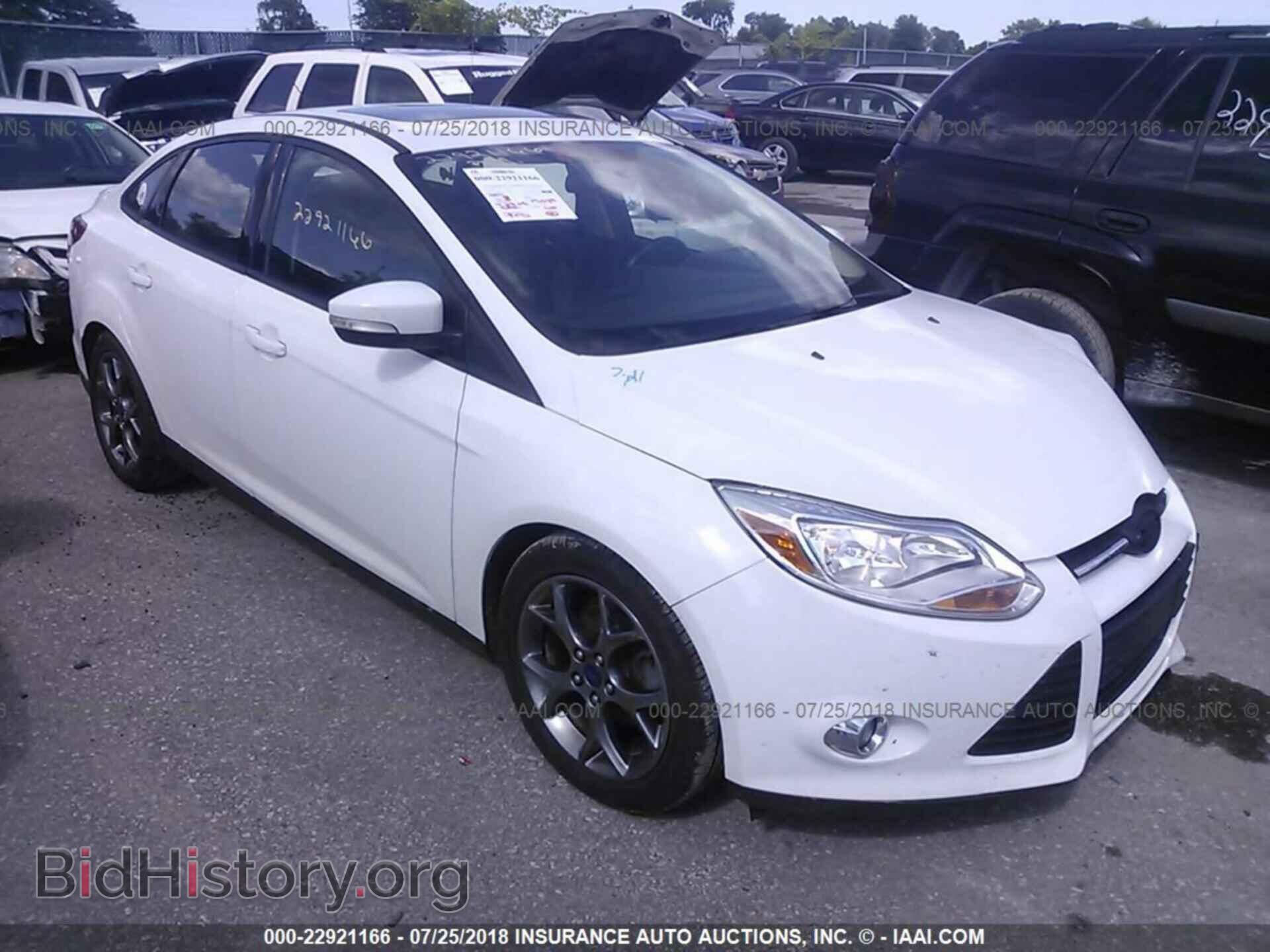 Photo 1FADP3F23EL331836 - Ford Focus 2014