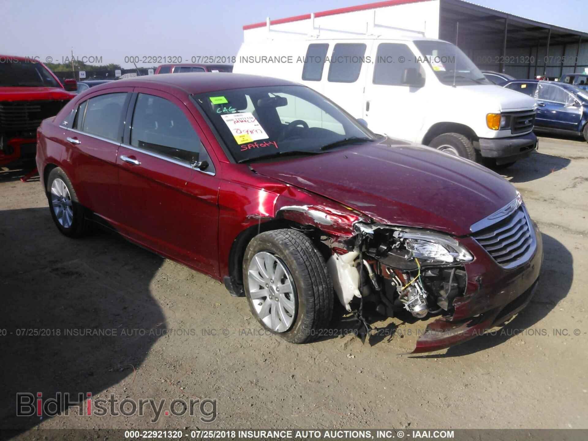 Photo 1C3CCBCG4DN759868 - Chrysler 200 2013