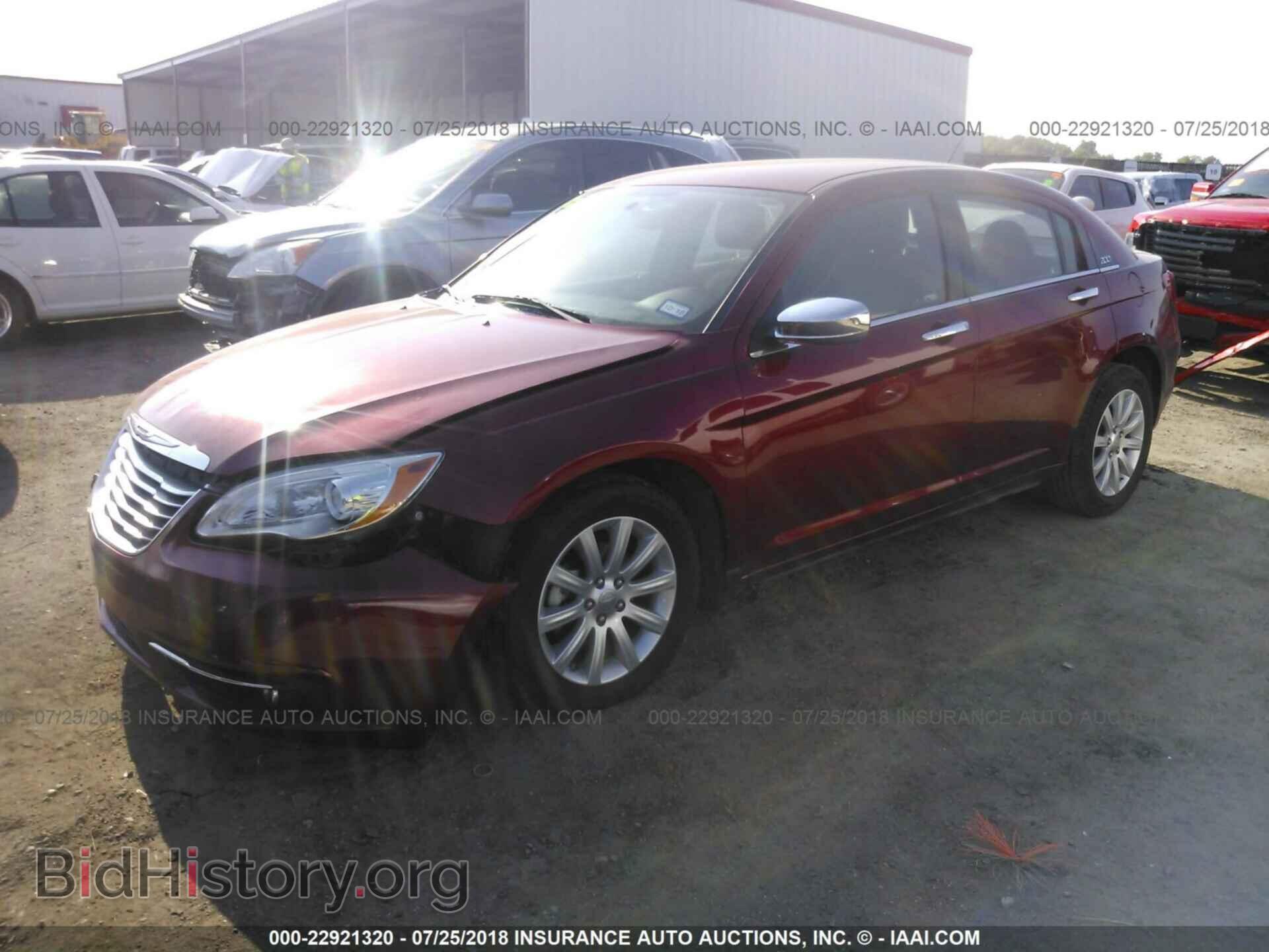2013 Chrysler 200 - VIN: 1C3CCBCG4DN759868 - Photo 2