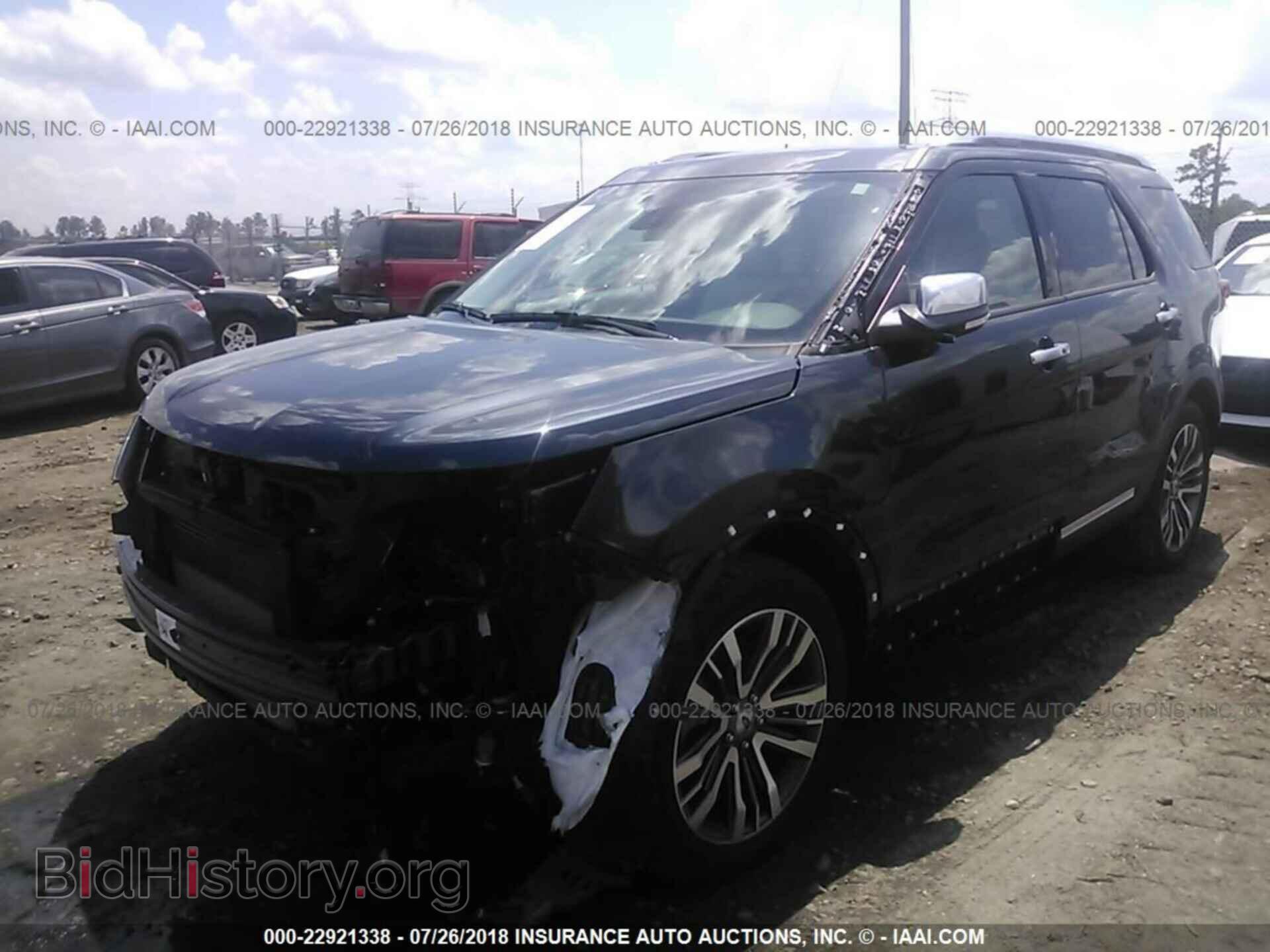 2017 Ford Explorer - VIN: 1FM5K8HT3HGD62576 - Photo 2