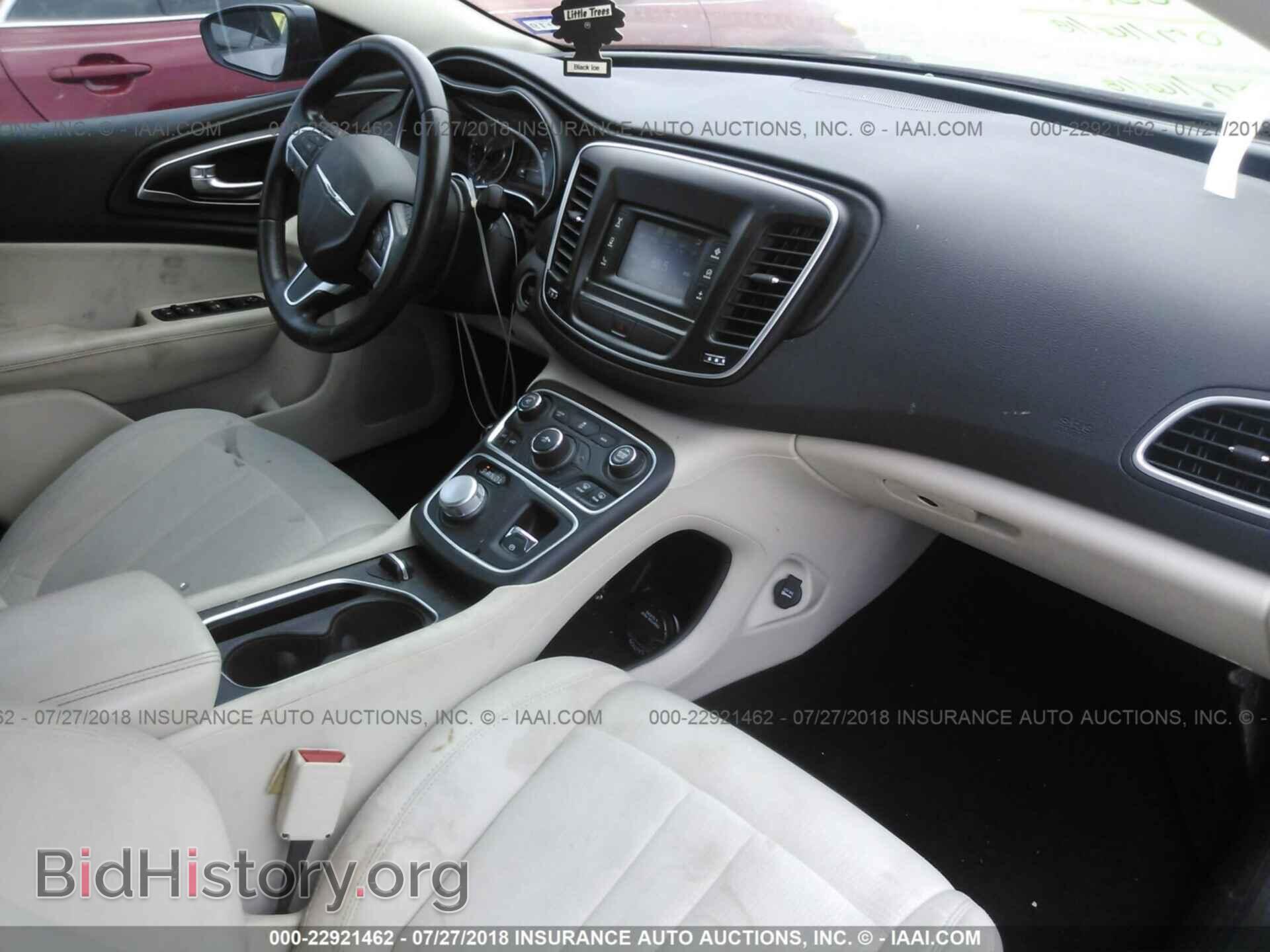 2015 Chrysler 200 - VIN: 1C3CCCABXFN666773 - Фото 5