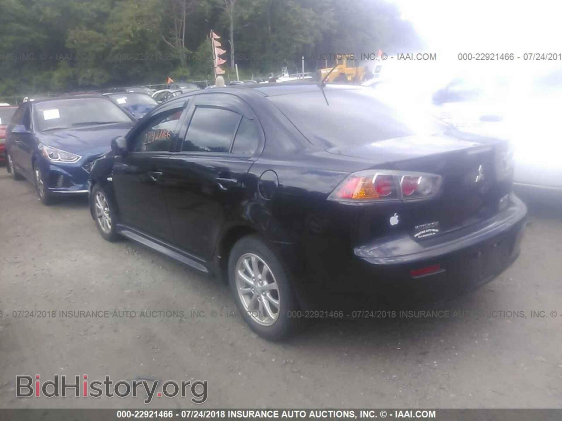 2014 Mitsubishi Lancer - VIN: JA32U2FU9EU003089 - Фото 3