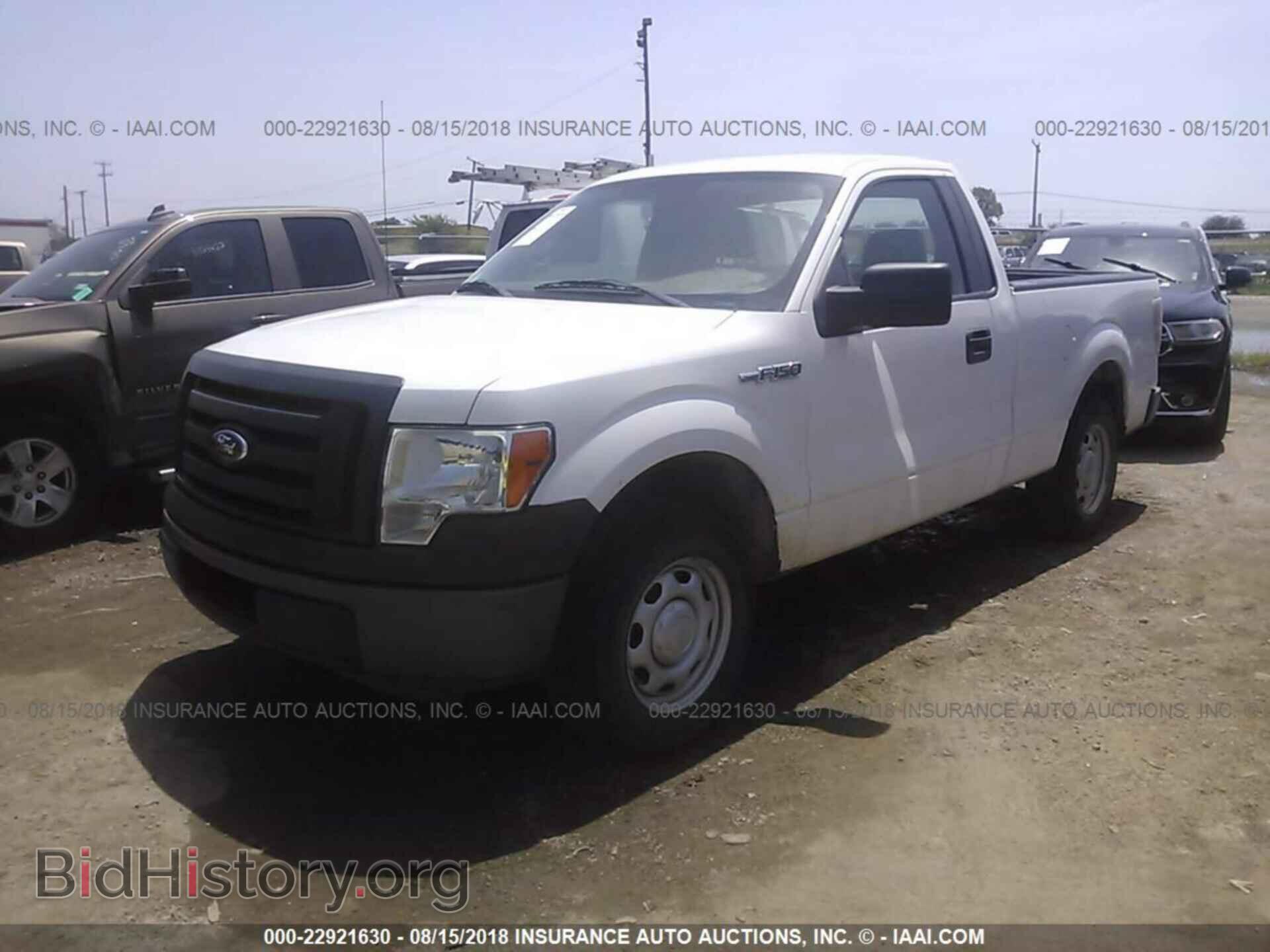2012 Ford F150 - VIN: 1FTMF1CM8CFB74632 - Фото 2
