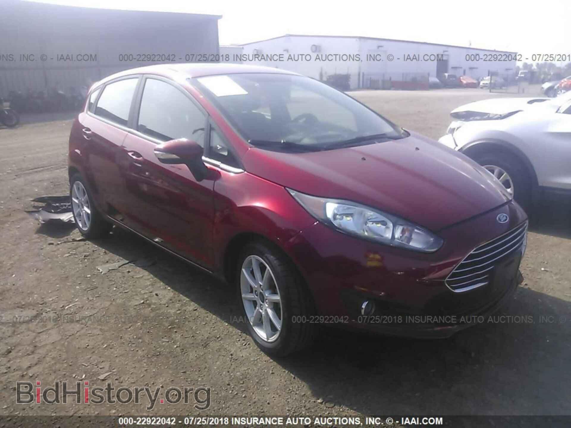 Фотография 3FADP4EJ3FM161847 - Ford Fiesta 2015