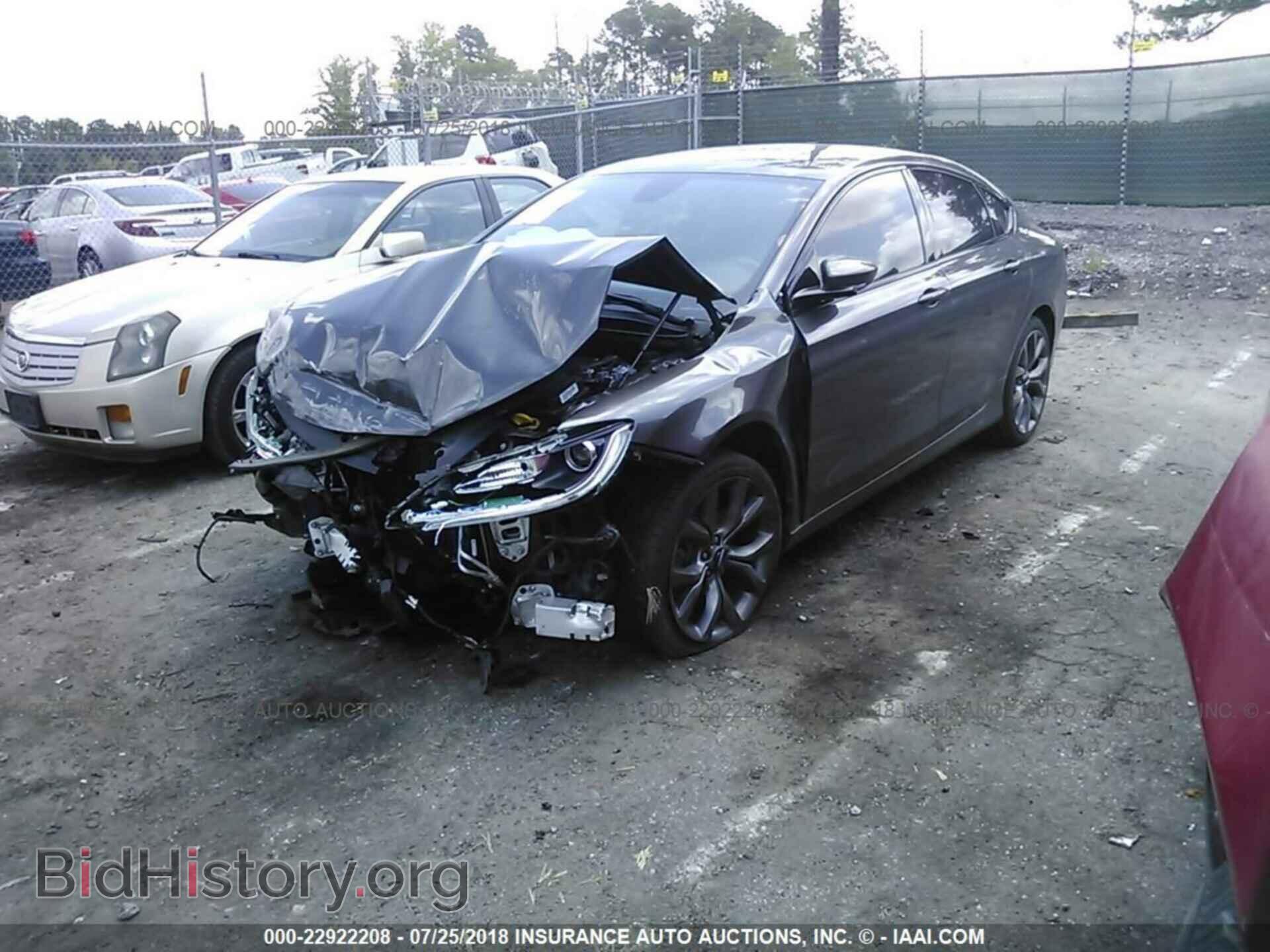 2015 Chrysler 200 - VIN: 1C3CCCBG0FN757111 - Фото 2