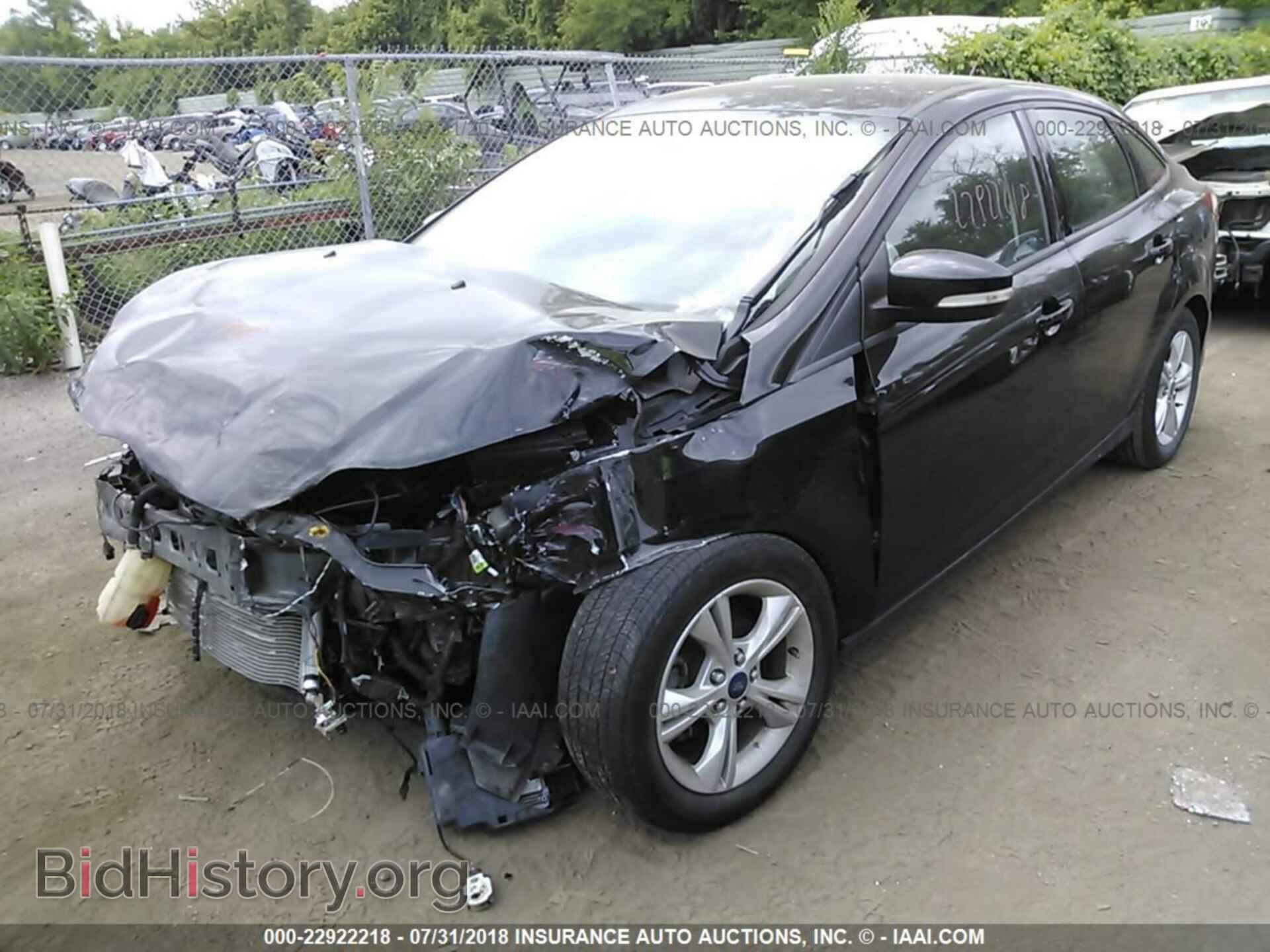2014 Ford Focus - VIN: 1FADP3F25EL340201 - Photo 2