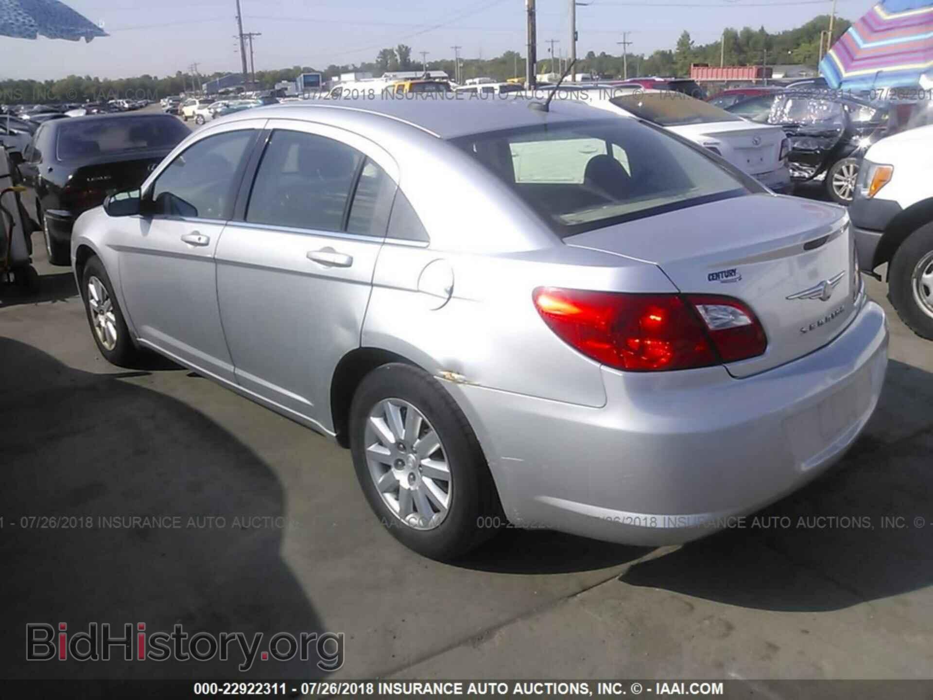 2010 CHRYSLER SEBRING - VIN: 1C3CC4FB9AN214207 - Фото 3
