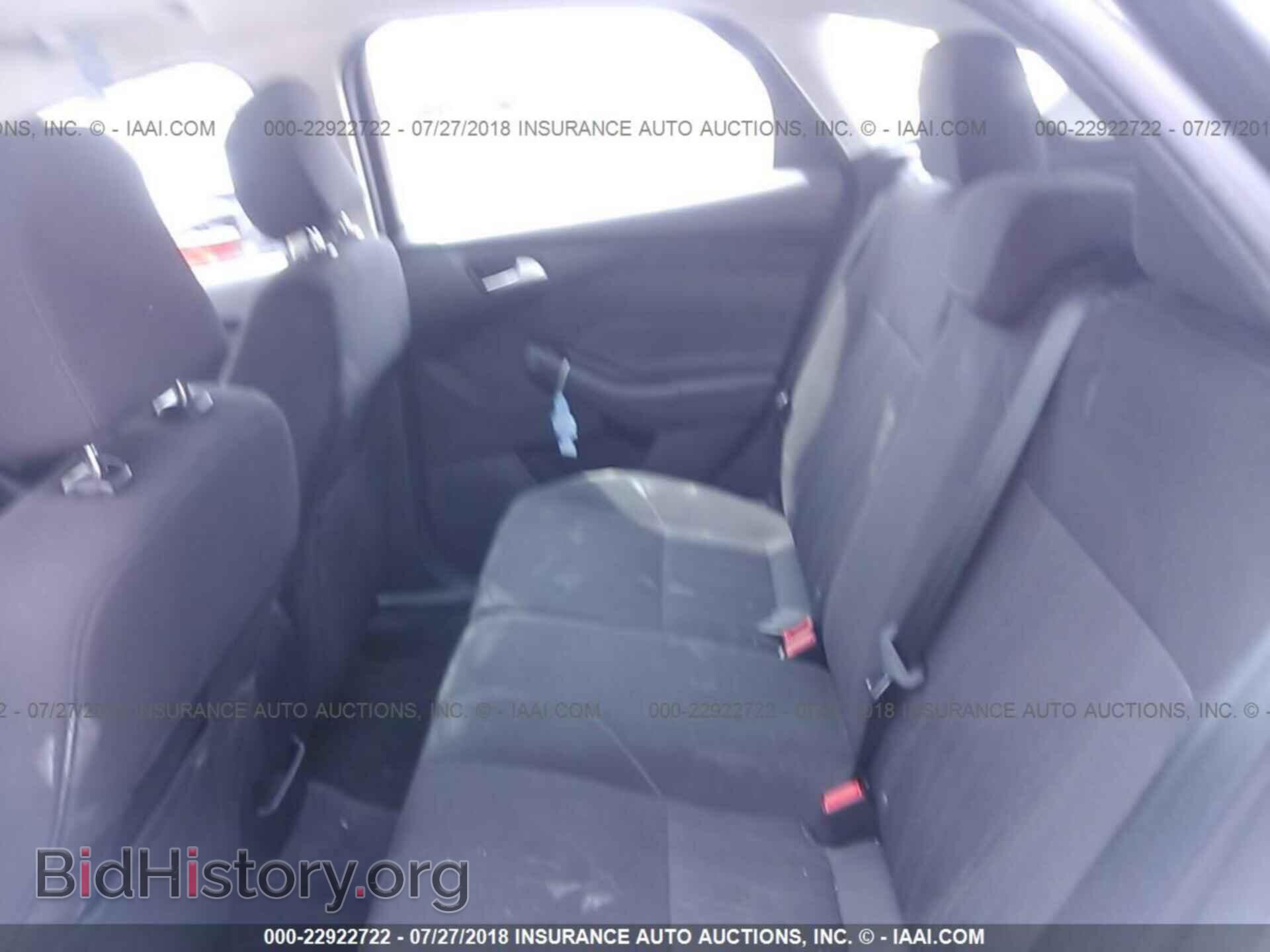 2015 Ford Focus - VIN: 1FADP3K23FL213616 - Фото 8
