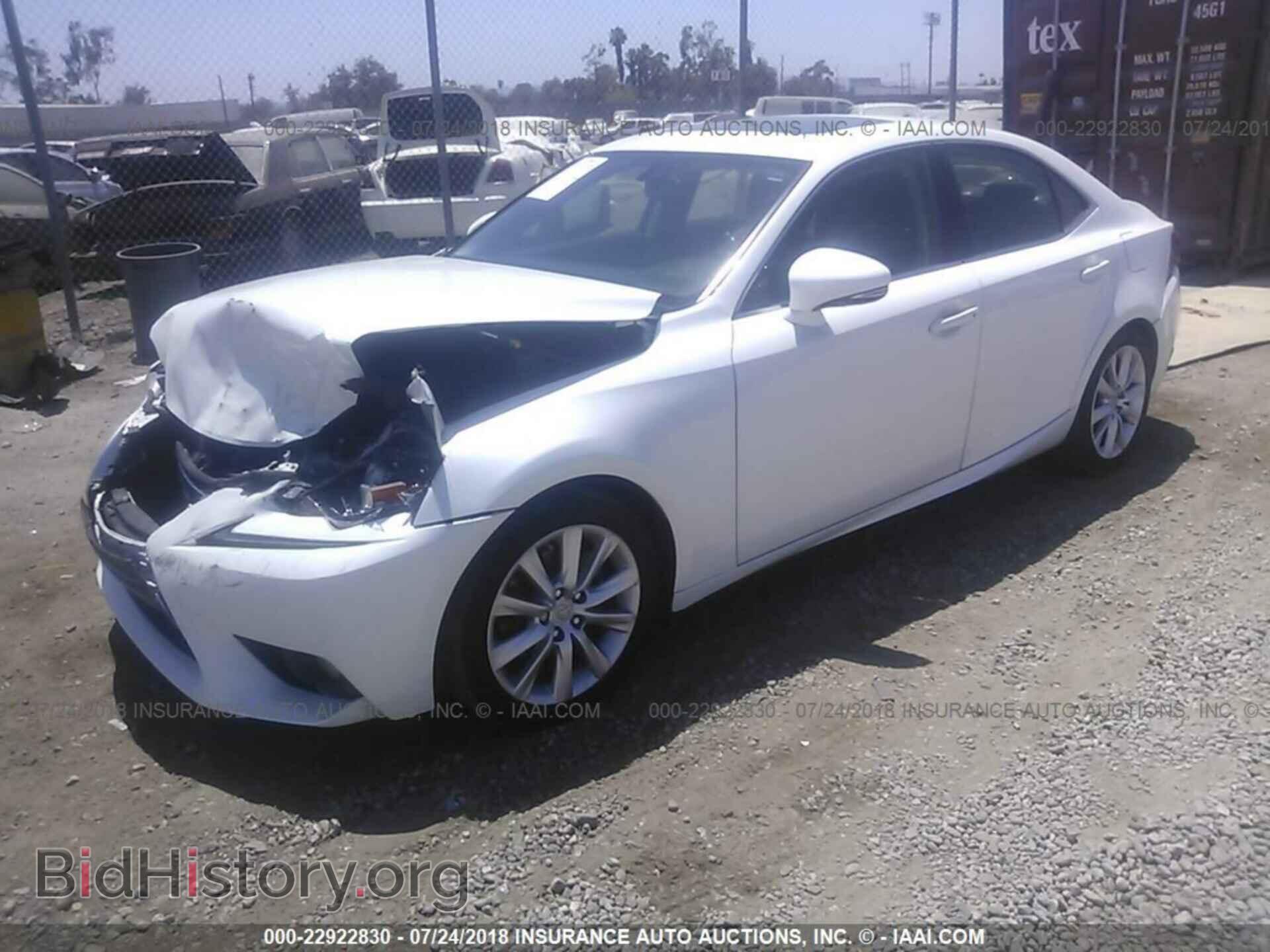 2014 Lexus Is - VIN: JTHBF1D21E5022722 - Photo 2