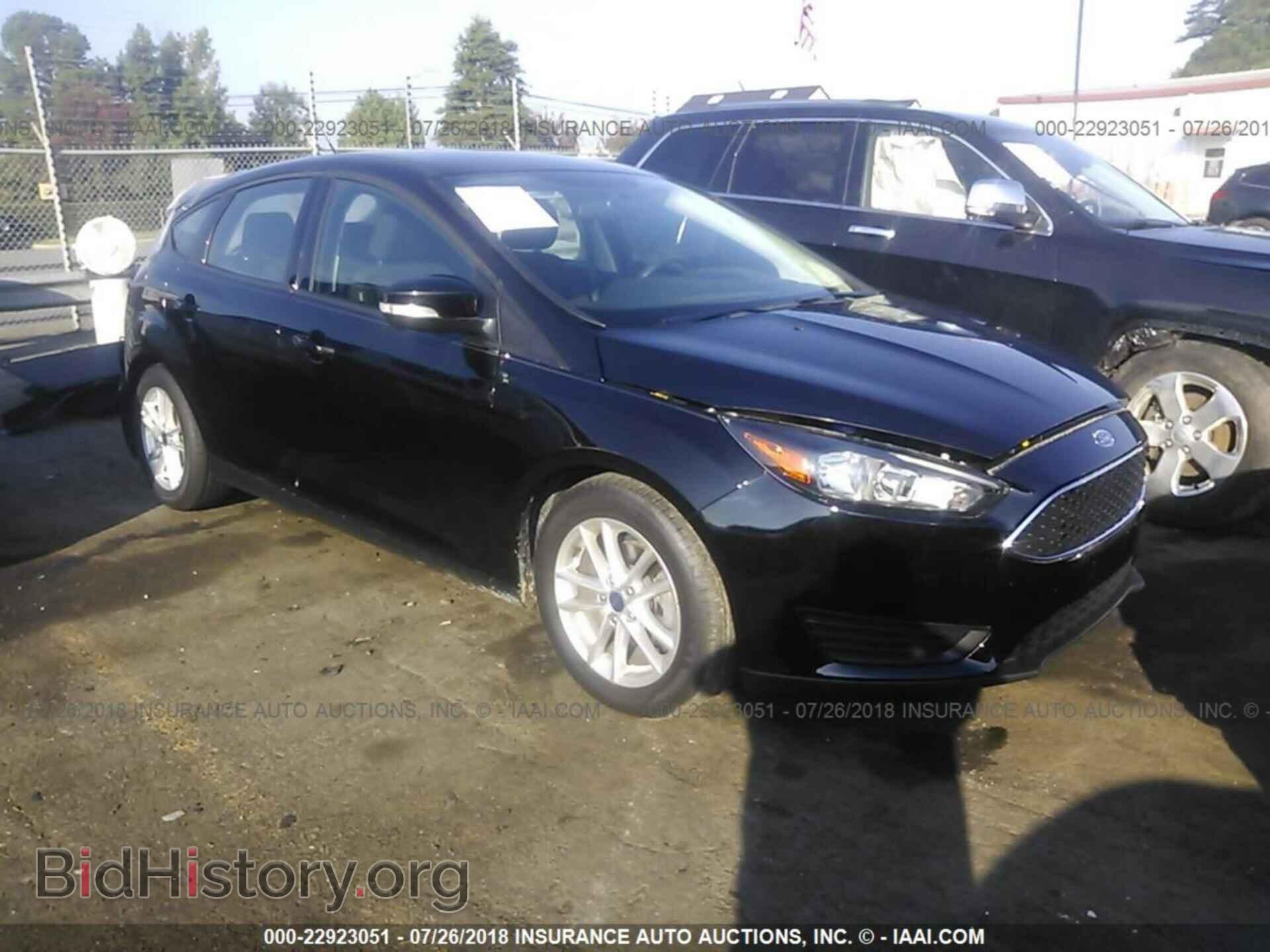 Photo 1FADP3K2XGL364308 - Ford Focus 2016