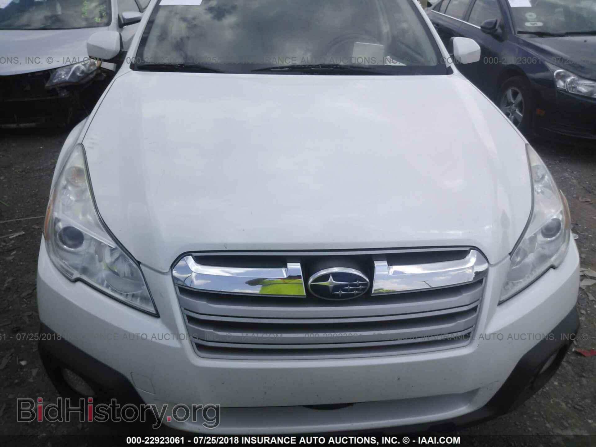 2013 Subaru Outback - VIN: 4S4BRCCCXD3295324 - Photo 6