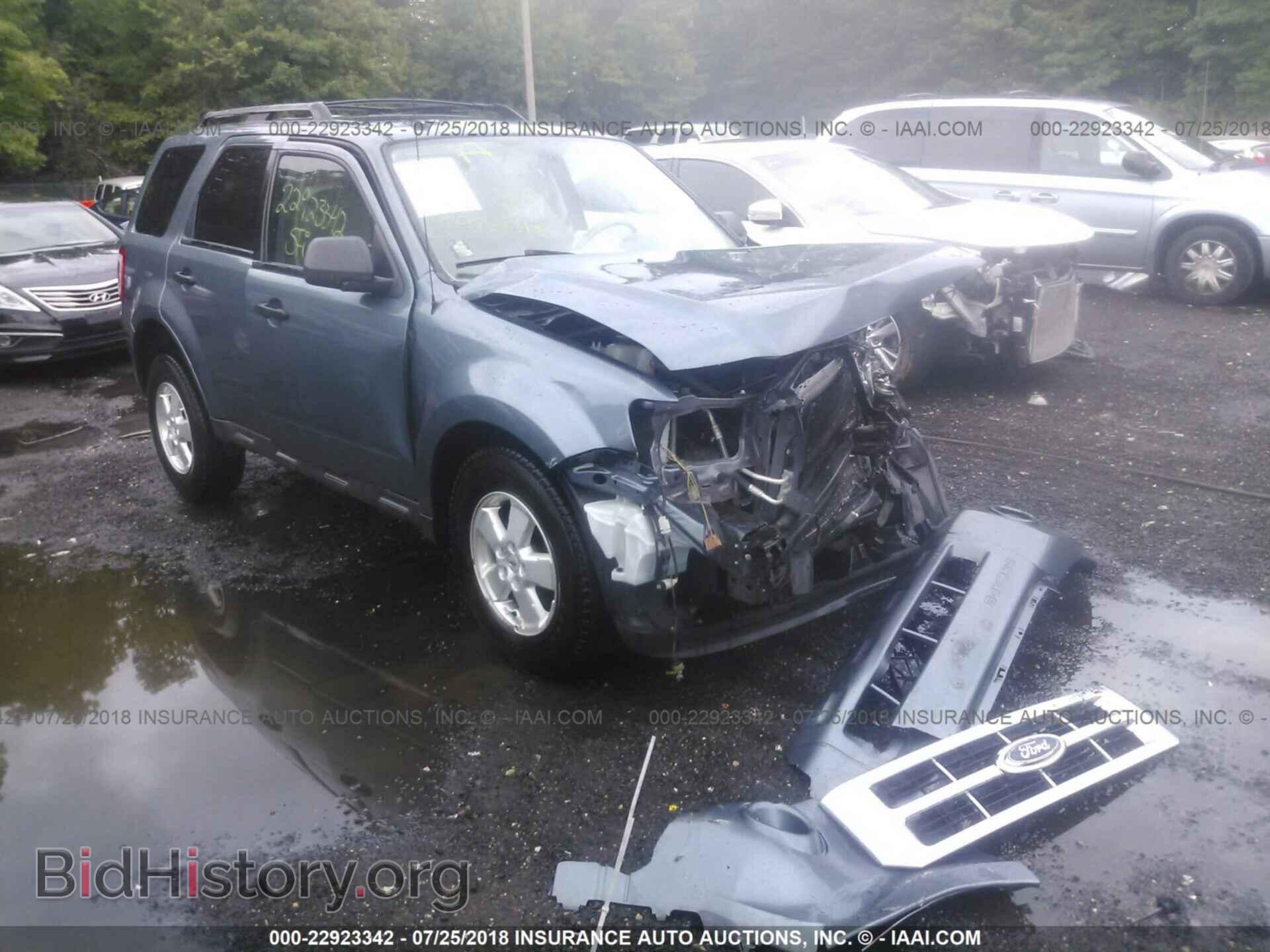 Photo 1FMCU0DG6CKB01797 - Ford Escape 2012